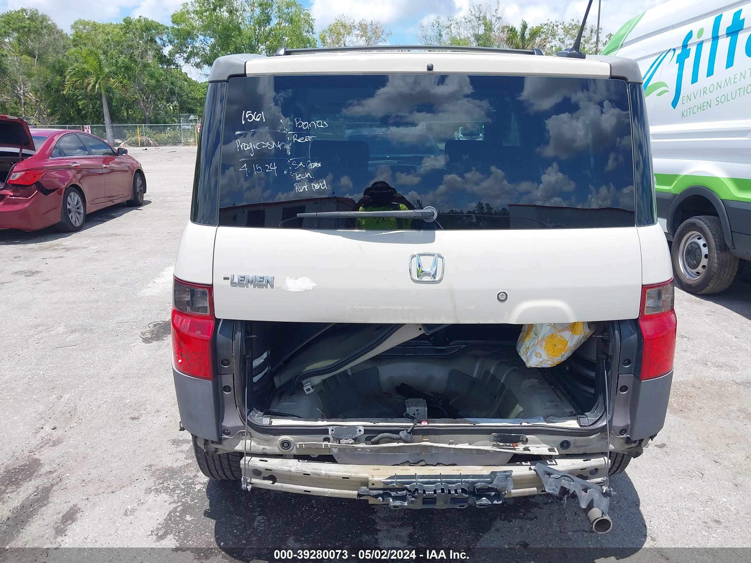 Photo 15 VIN: 5J6YH18615L011941 - HONDA ELEMENT 