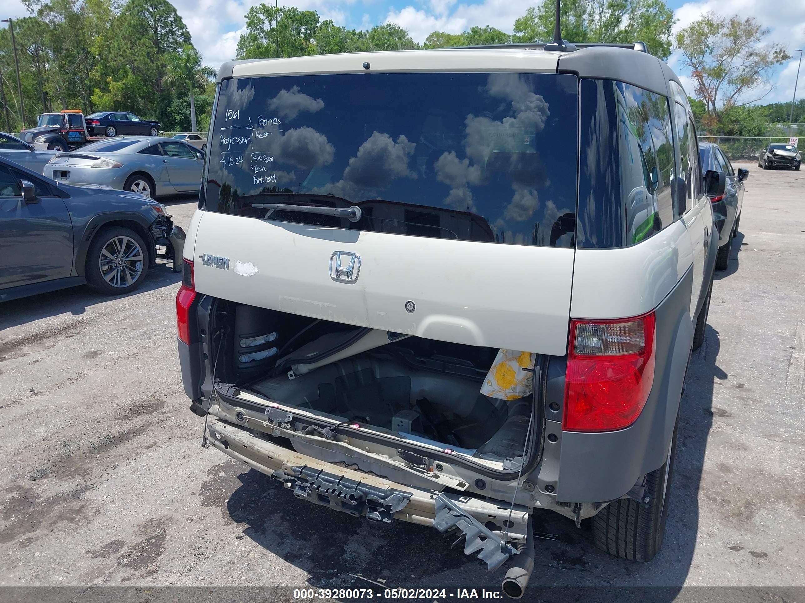 Photo 5 VIN: 5J6YH18615L011941 - HONDA ELEMENT 