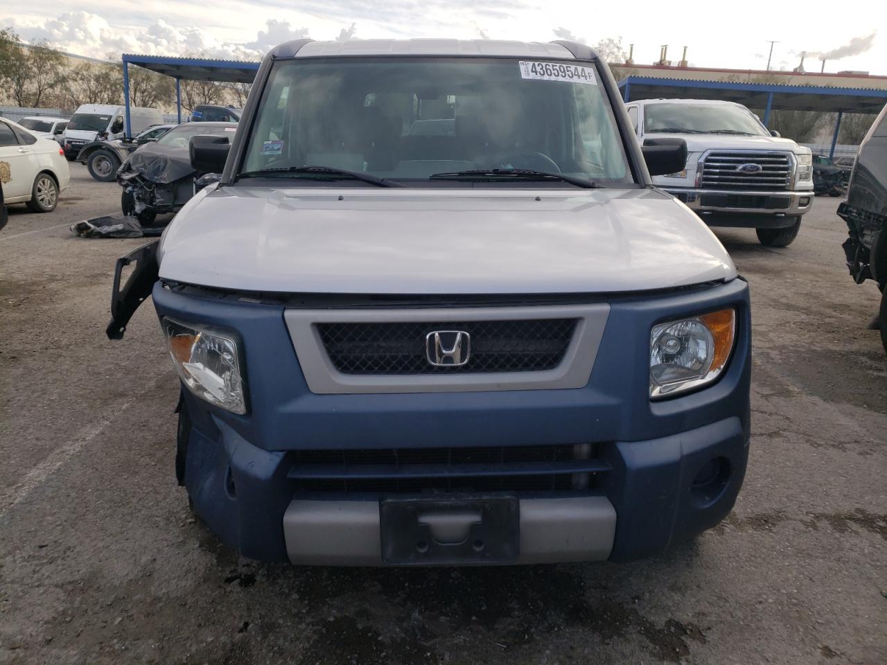 Photo 4 VIN: 5J6YH18625L011446 - HONDA ELEMENT 