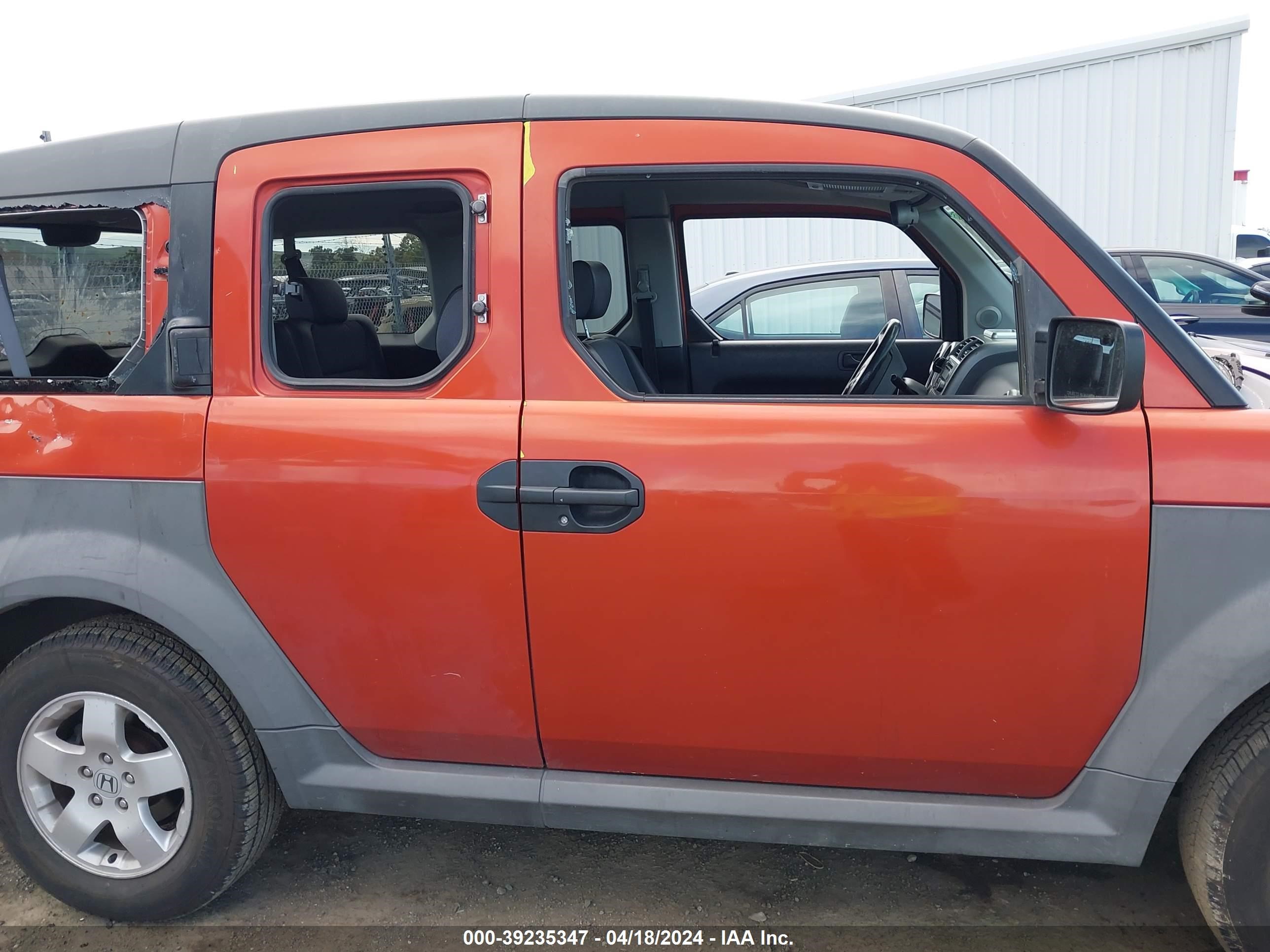 Photo 12 VIN: 5J6YH18635L008667 - HONDA ELEMENT 