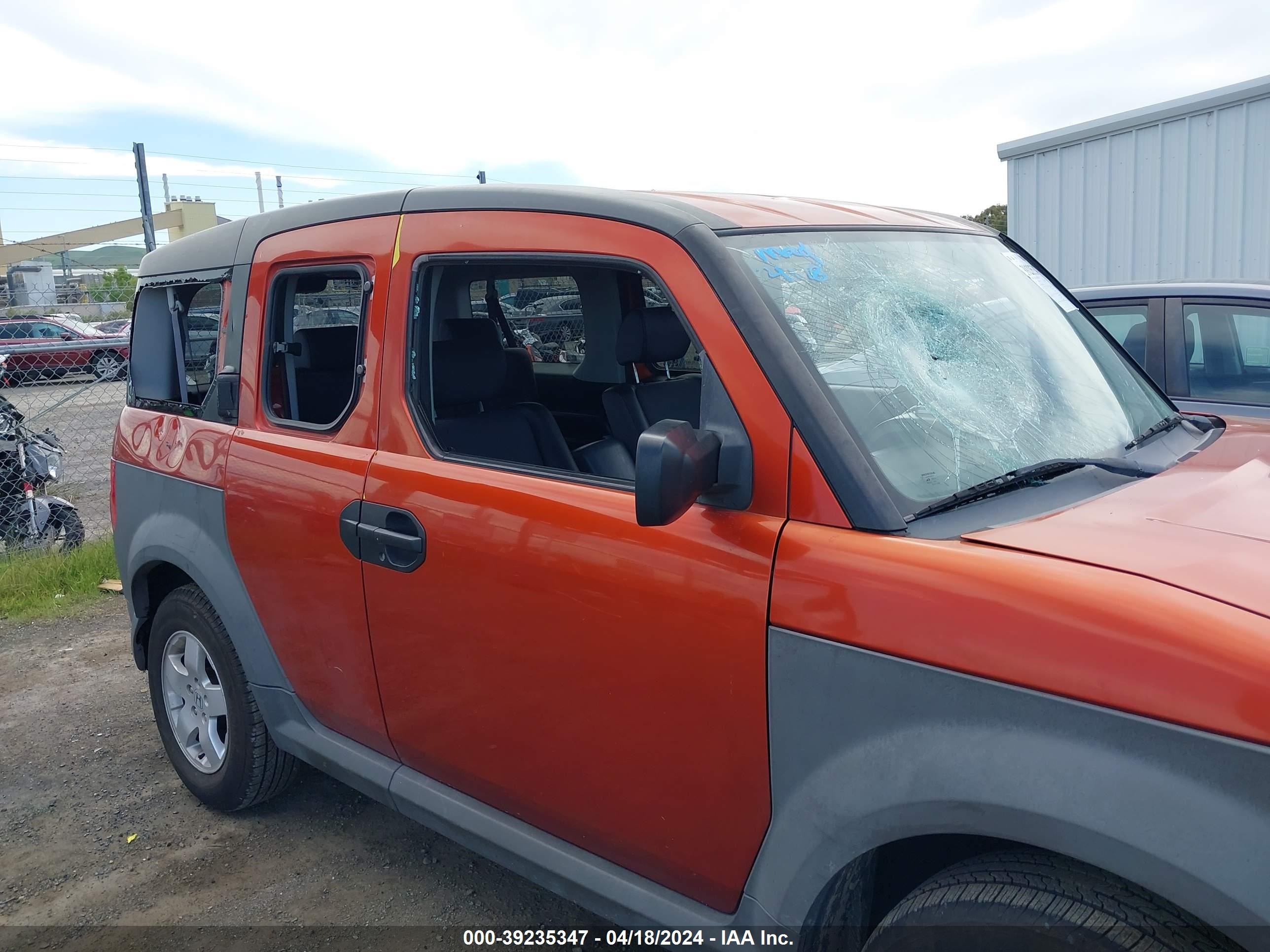 Photo 5 VIN: 5J6YH18635L008667 - HONDA ELEMENT 