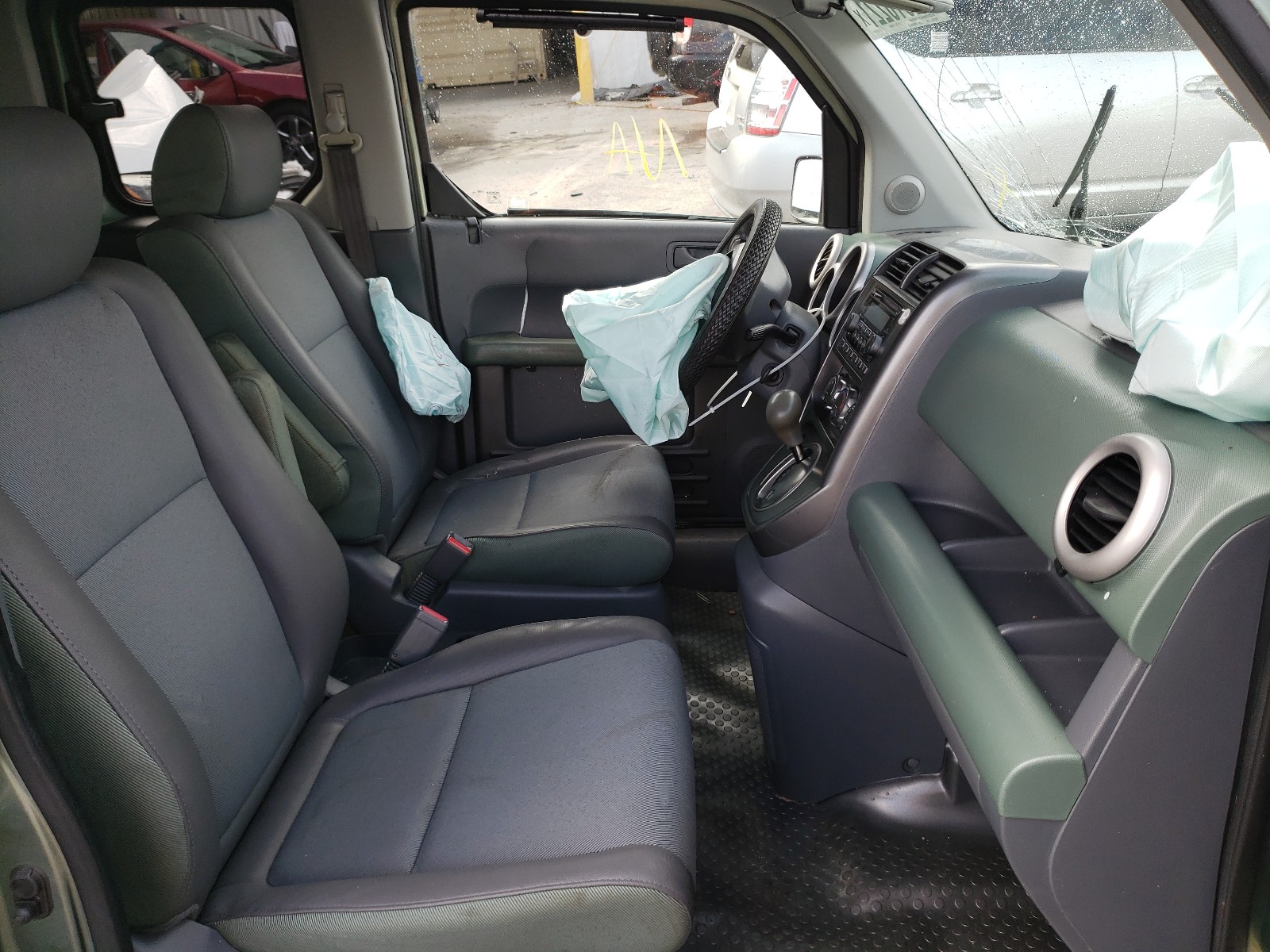 Photo 4 VIN: 5J6YH18645L002151 - HONDA ELEMENT EX 