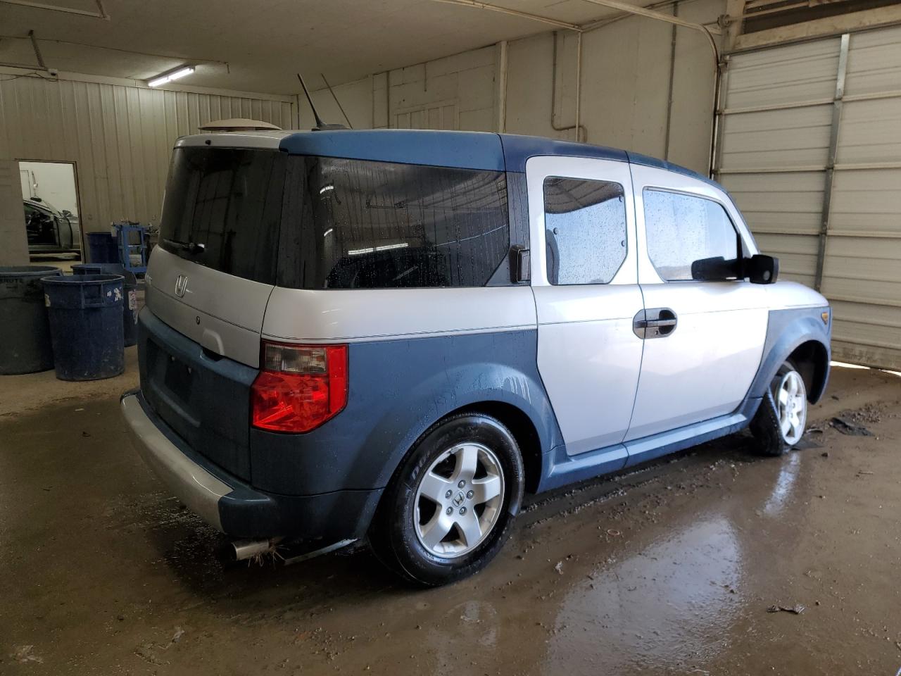 Photo 2 VIN: 5J6YH186X5L009508 - HONDA ELEMENT 