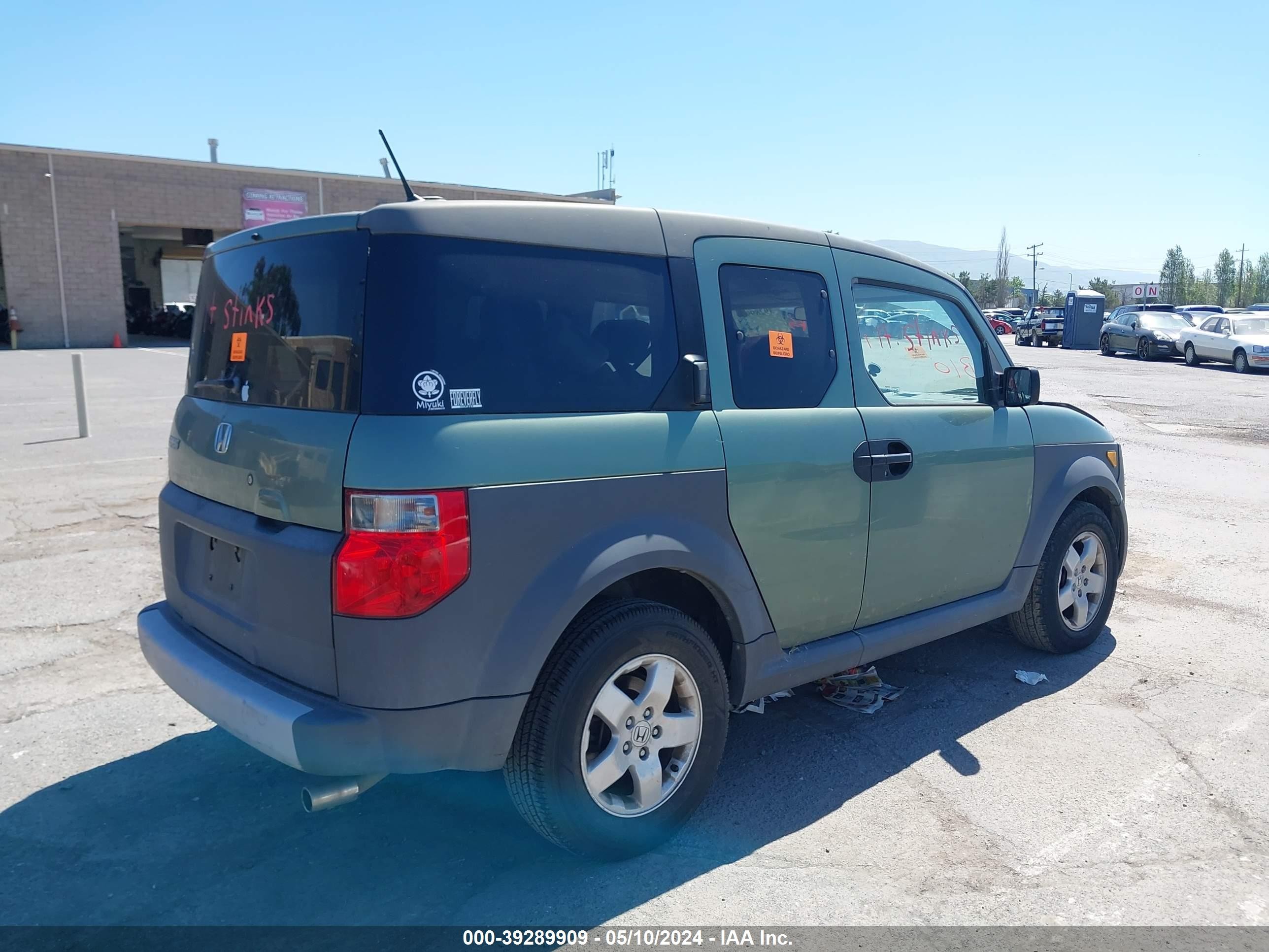 Photo 3 VIN: 5J6YH186X5L016085 - HONDA ELEMENT 