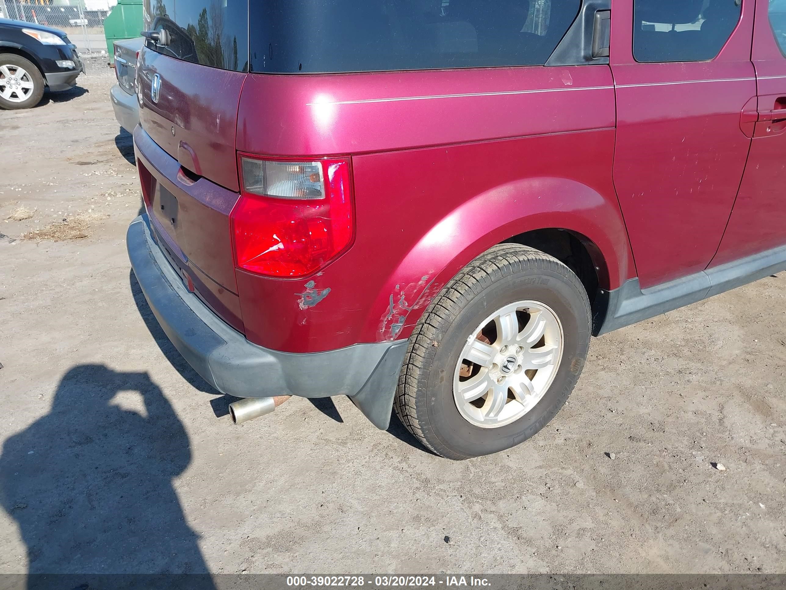 Photo 5 VIN: 5J6YH18706L011763 - HONDA ELEMENT 