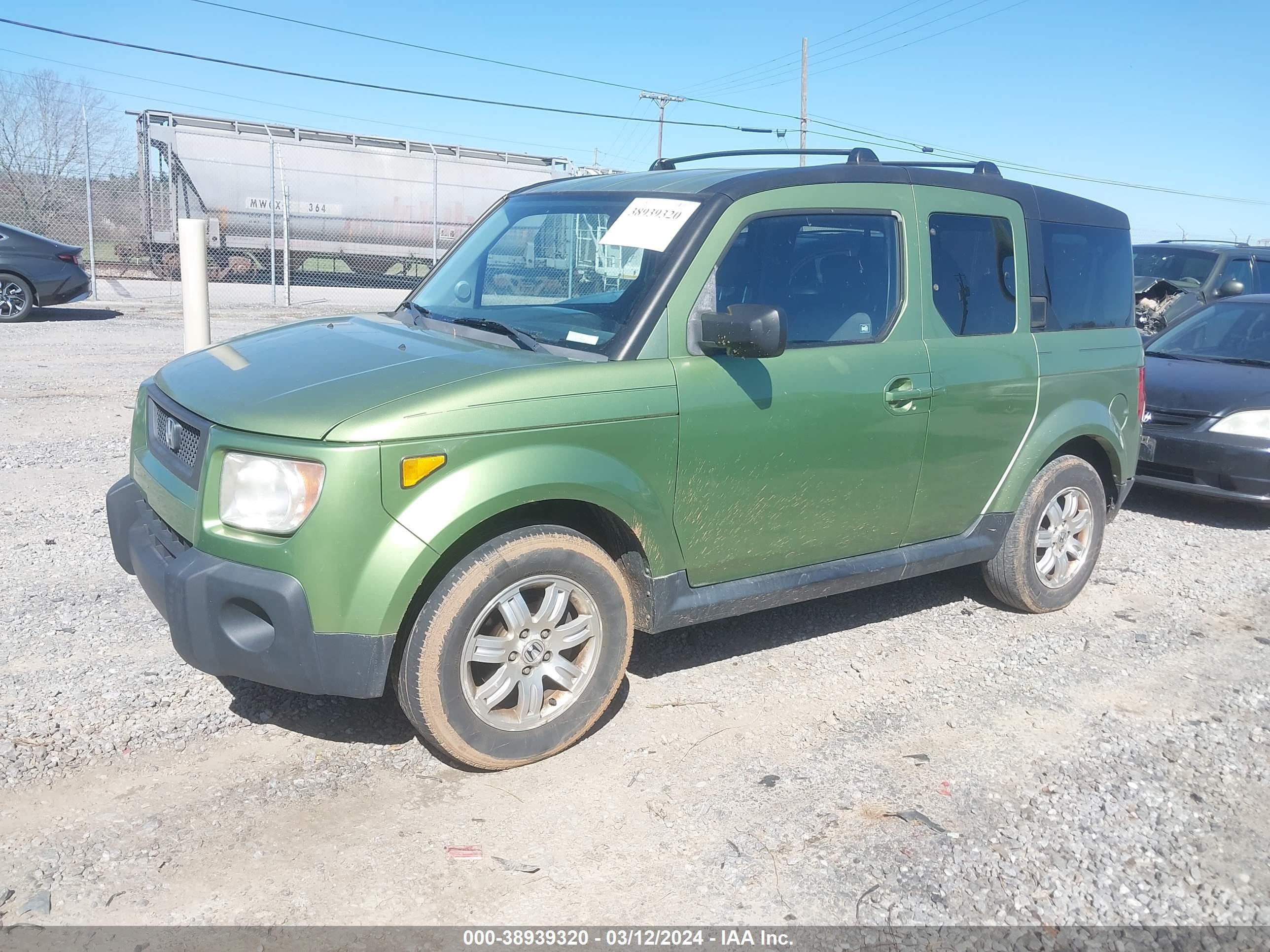 Photo 1 VIN: 5J6YH18706L012556 - HONDA ELEMENT 