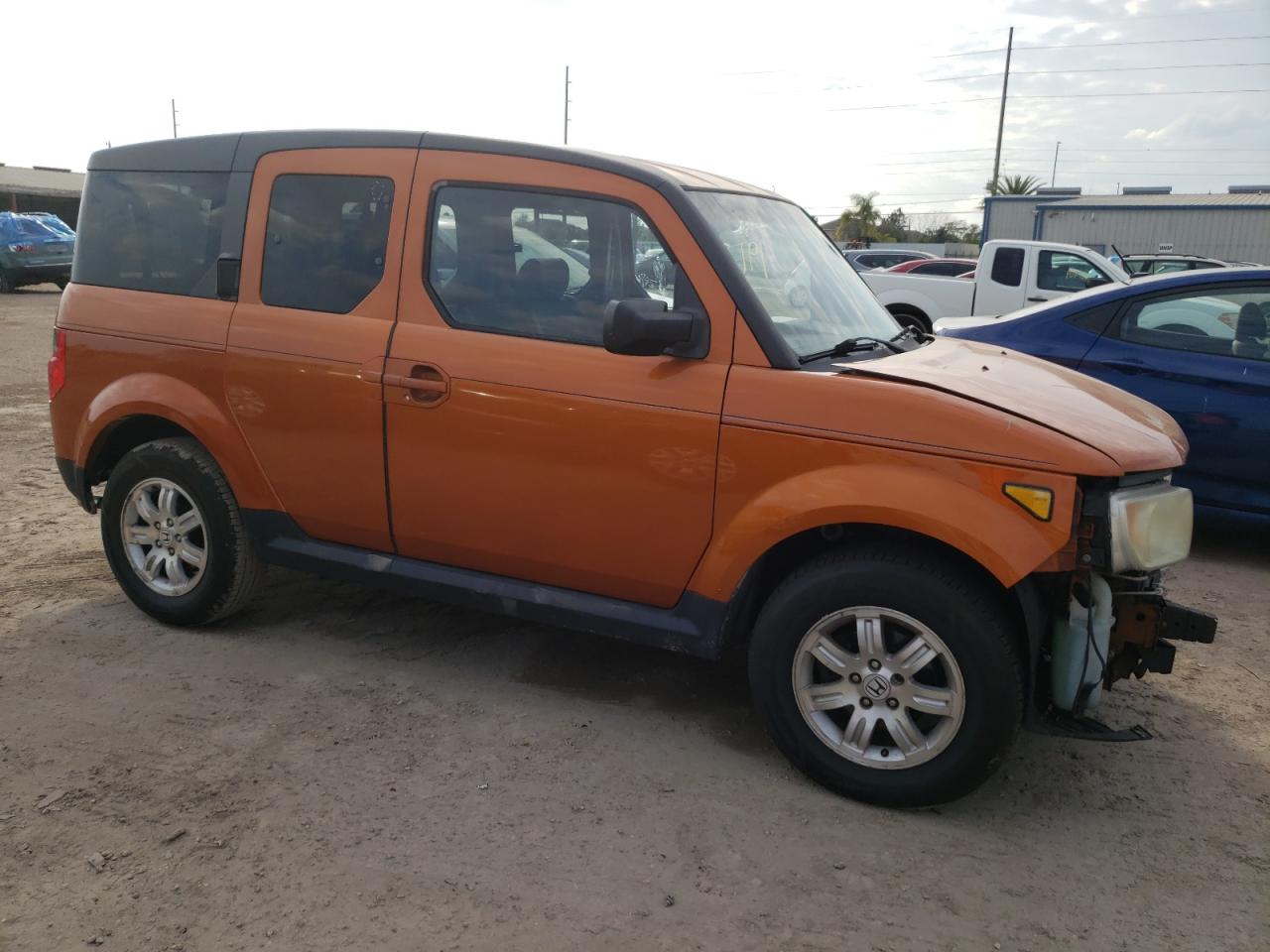 Photo 3 VIN: 5J6YH18716L005096 - HONDA ELEMENT 