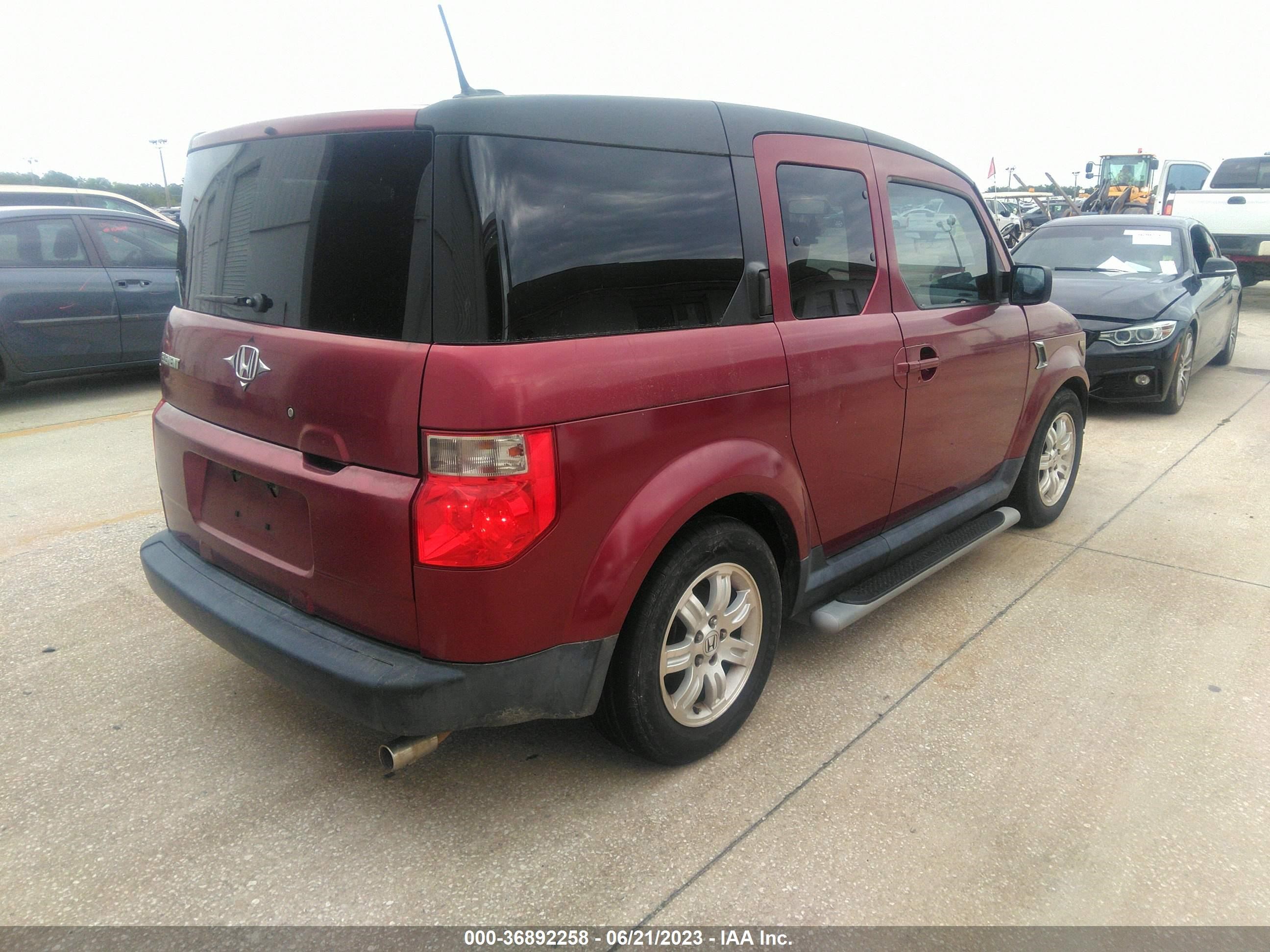 Photo 3 VIN: 5J6YH18717L014236 - HONDA ELEMENT 