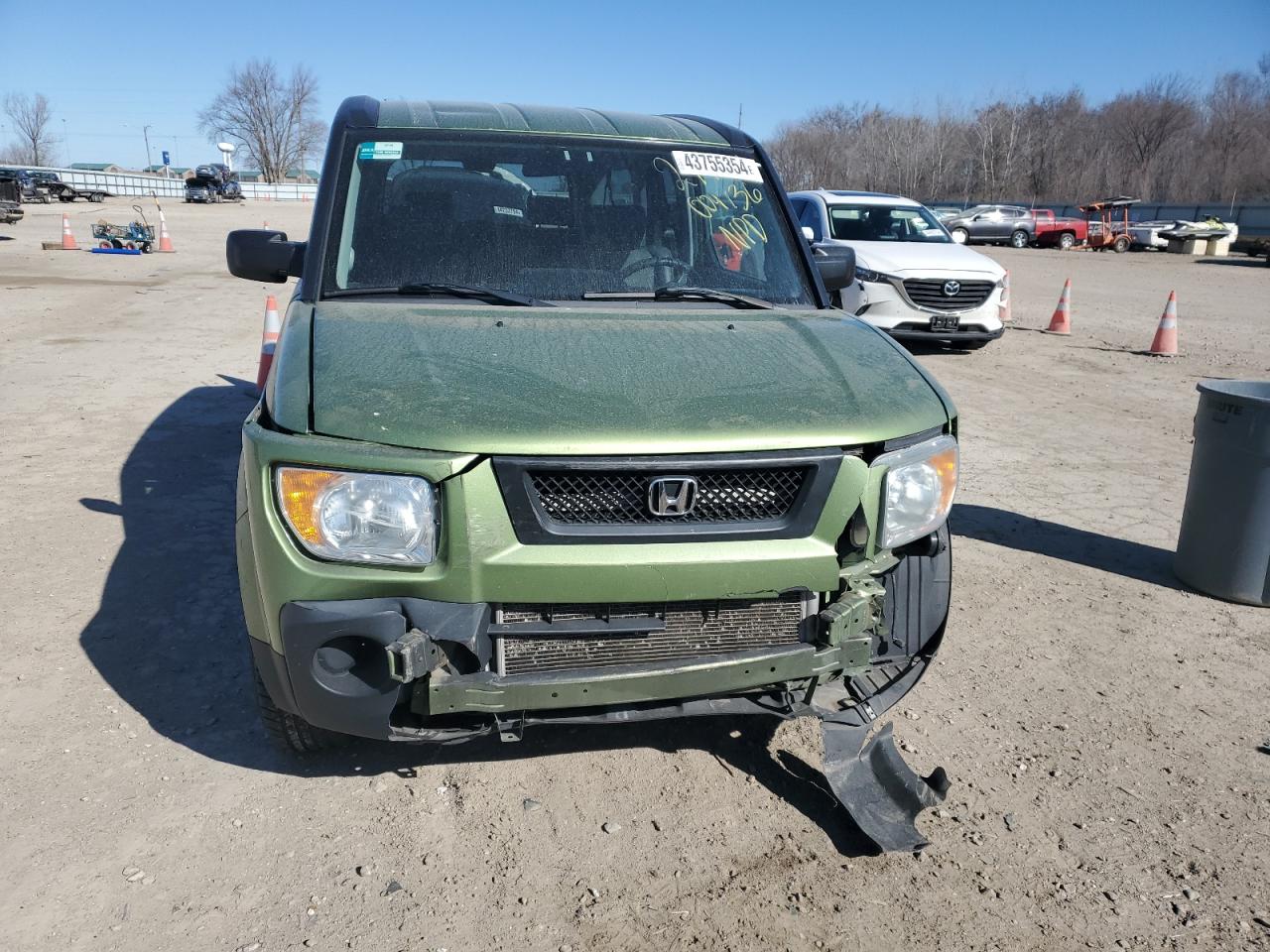 Photo 4 VIN: 5J6YH18766L004736 - HONDA ELEMENT 