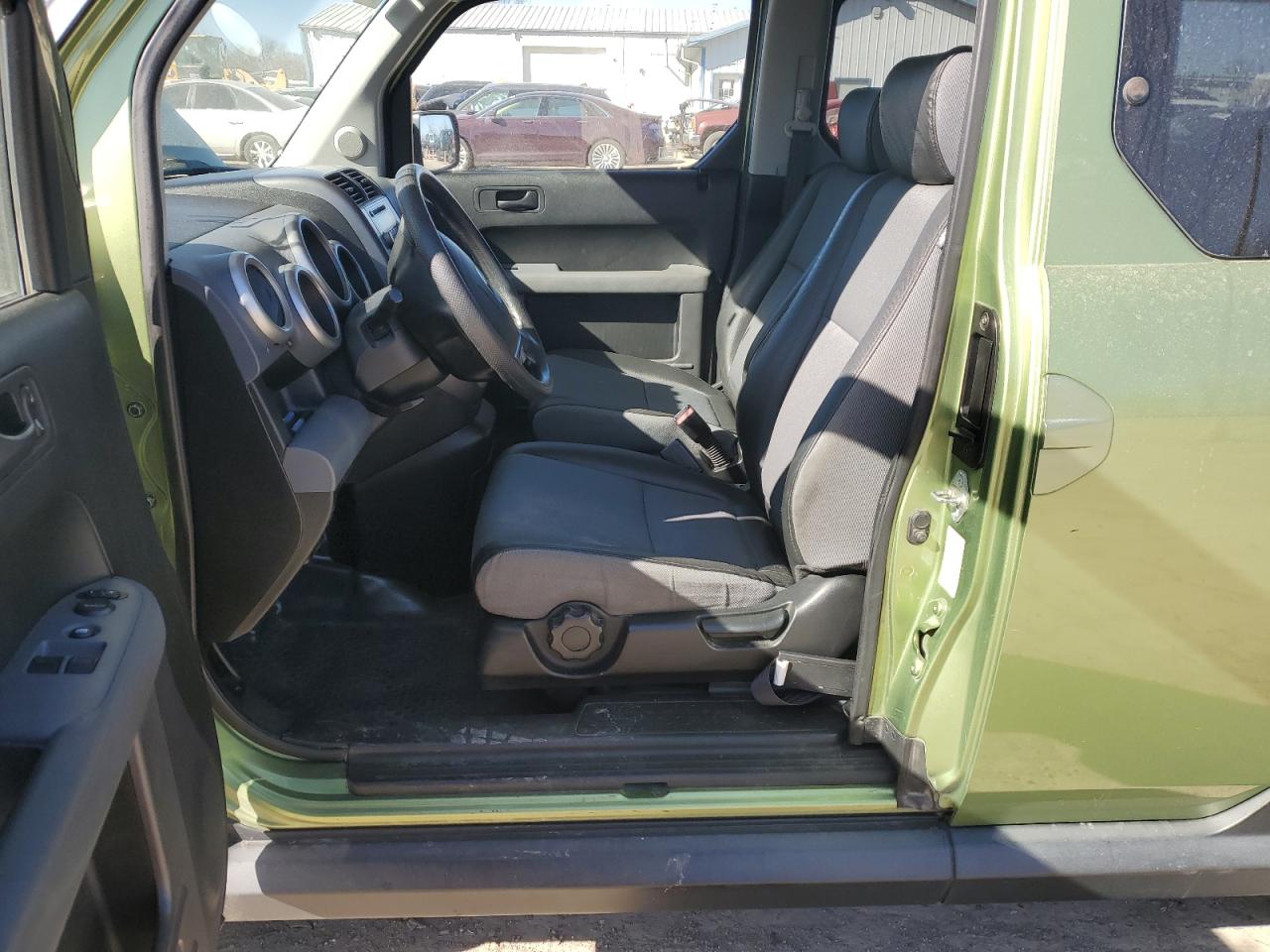 Photo 6 VIN: 5J6YH18766L004736 - HONDA ELEMENT 