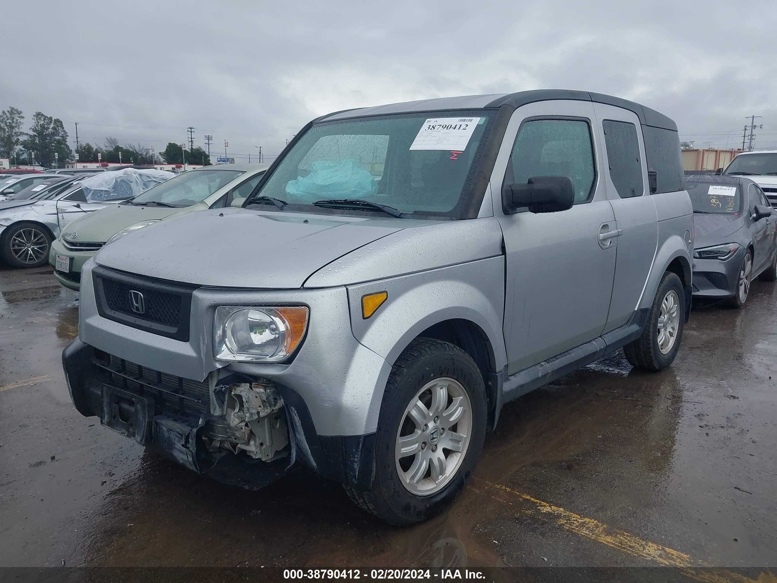 Photo 1 VIN: 5J6YH18776L015518 - HONDA ELEMENT 