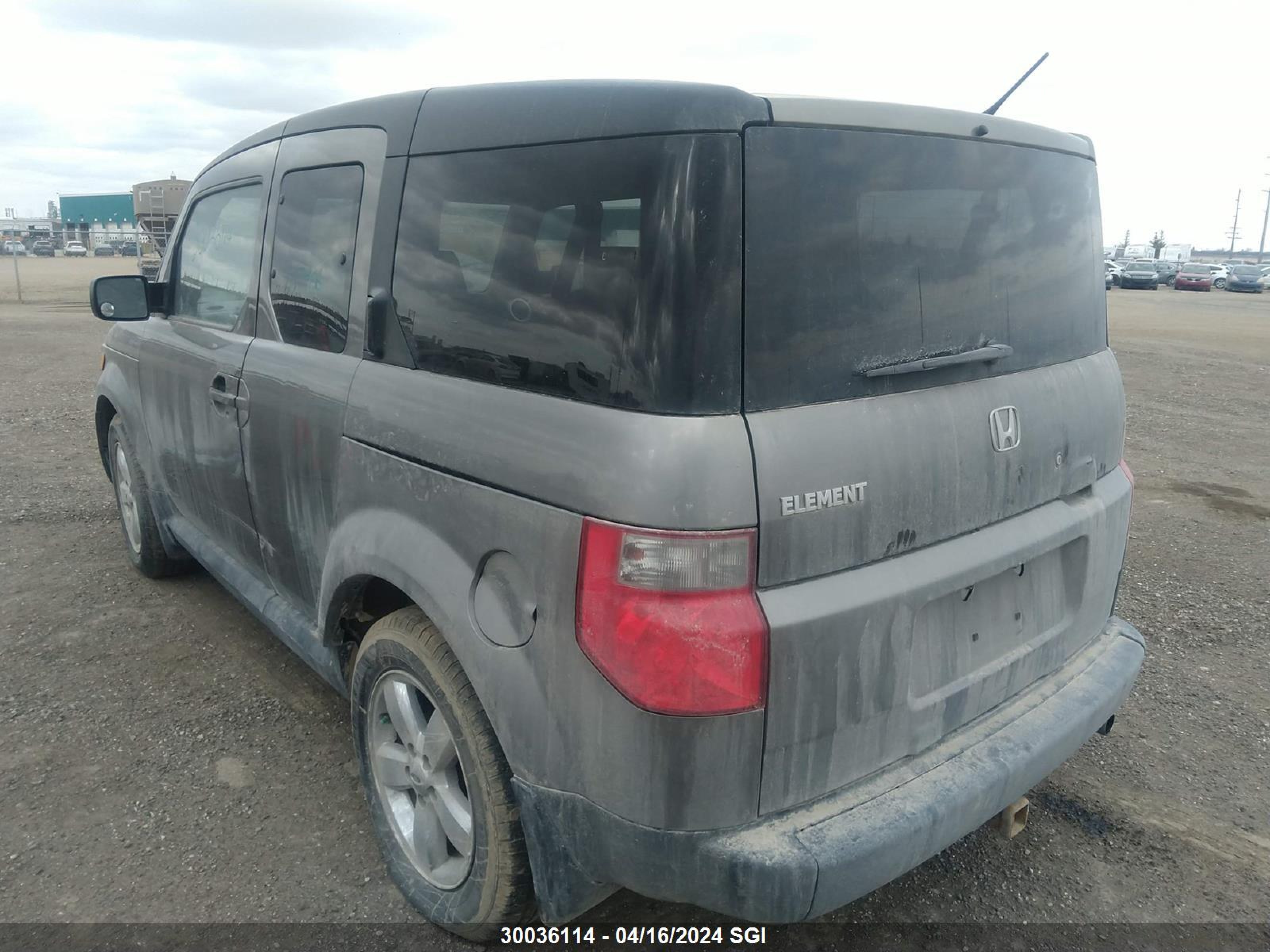 Photo 2 VIN: 5J6YH187X7L801007 - HONDA ELEMENT 