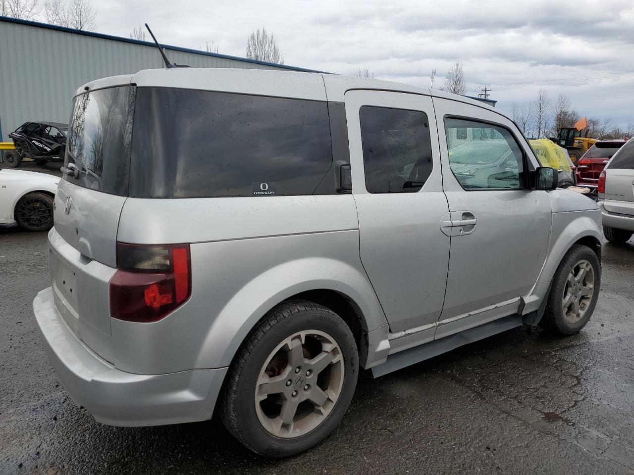 Photo 2 VIN: 5J6YH18997L008427 - HONDA ELEMENT 