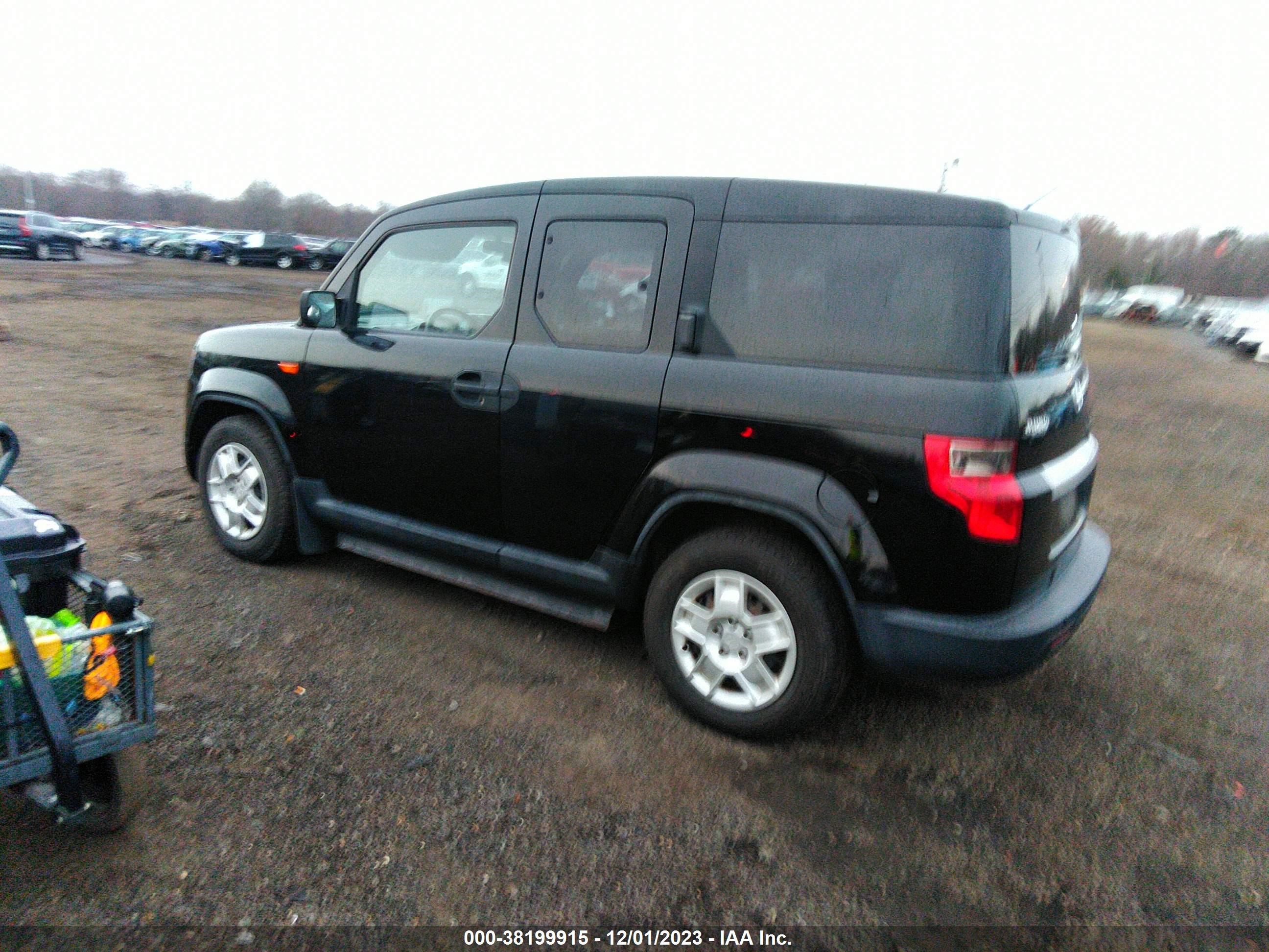 Photo 2 VIN: 5J6YH1H39BL002308 - HONDA ELEMENT 