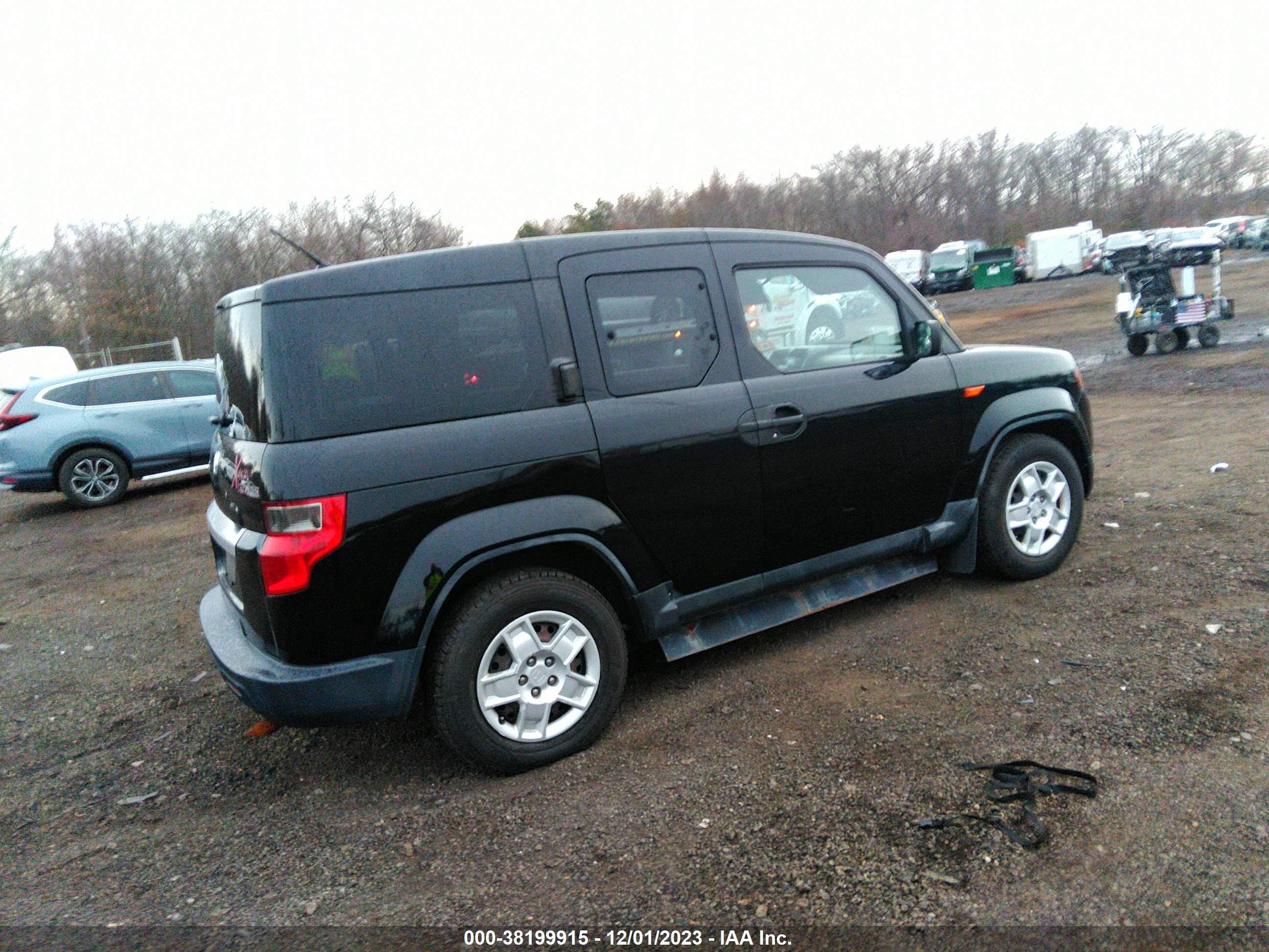 Photo 3 VIN: 5J6YH1H39BL002308 - HONDA ELEMENT 