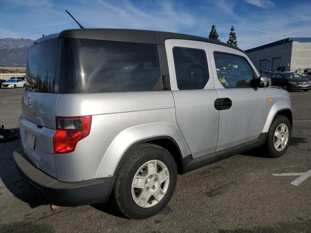 Photo 2 VIN: 5J6YH1H3XBL000860 - HONDA ELEMENT 