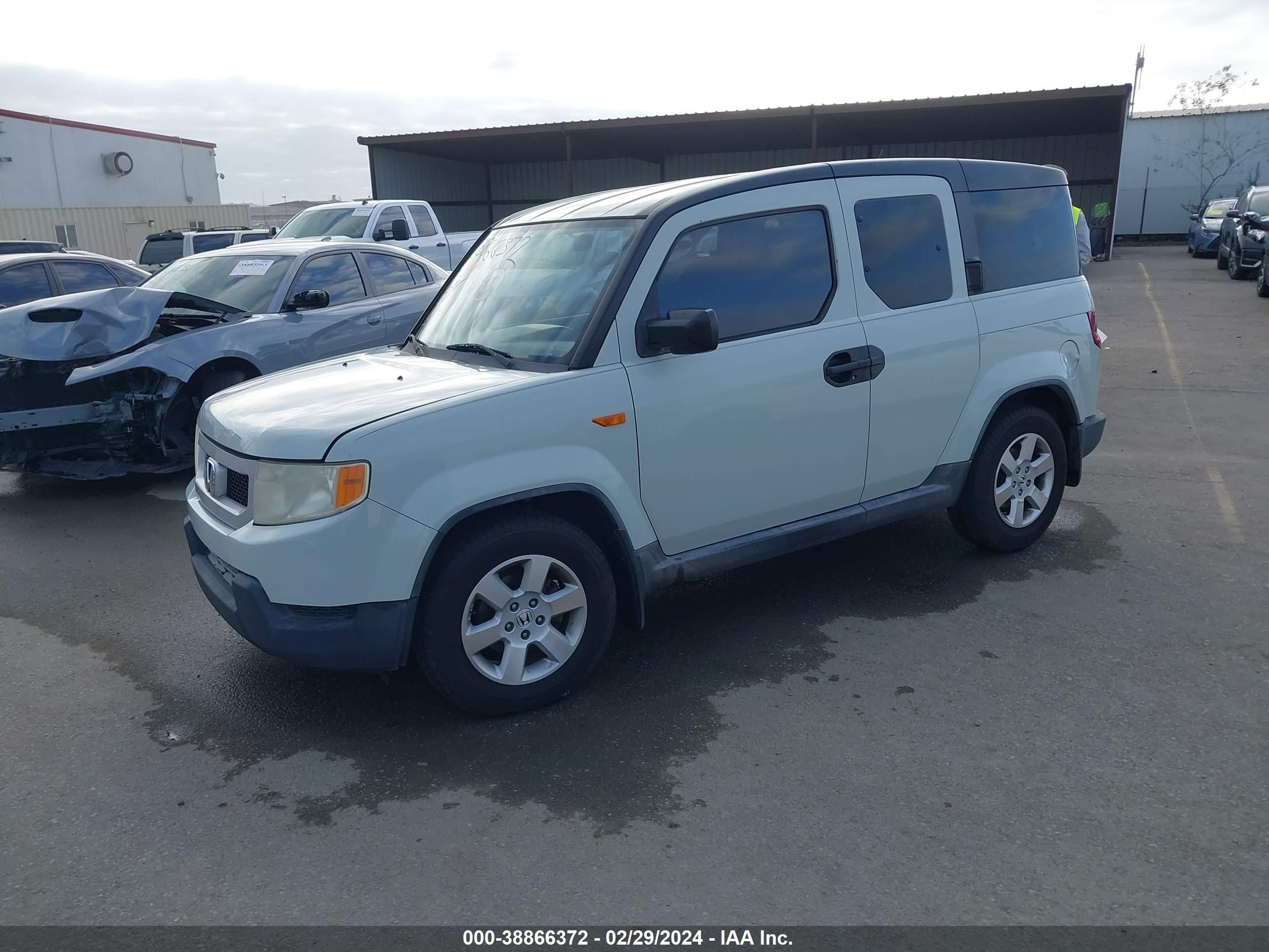 Photo 1 VIN: 5J6YH1H76AL003191 - HONDA ELEMENT 