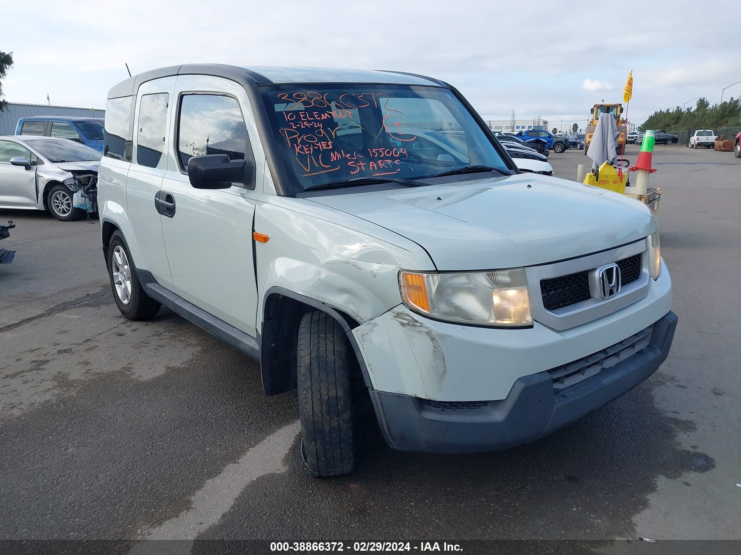 Photo 5 VIN: 5J6YH1H76AL003191 - HONDA ELEMENT 