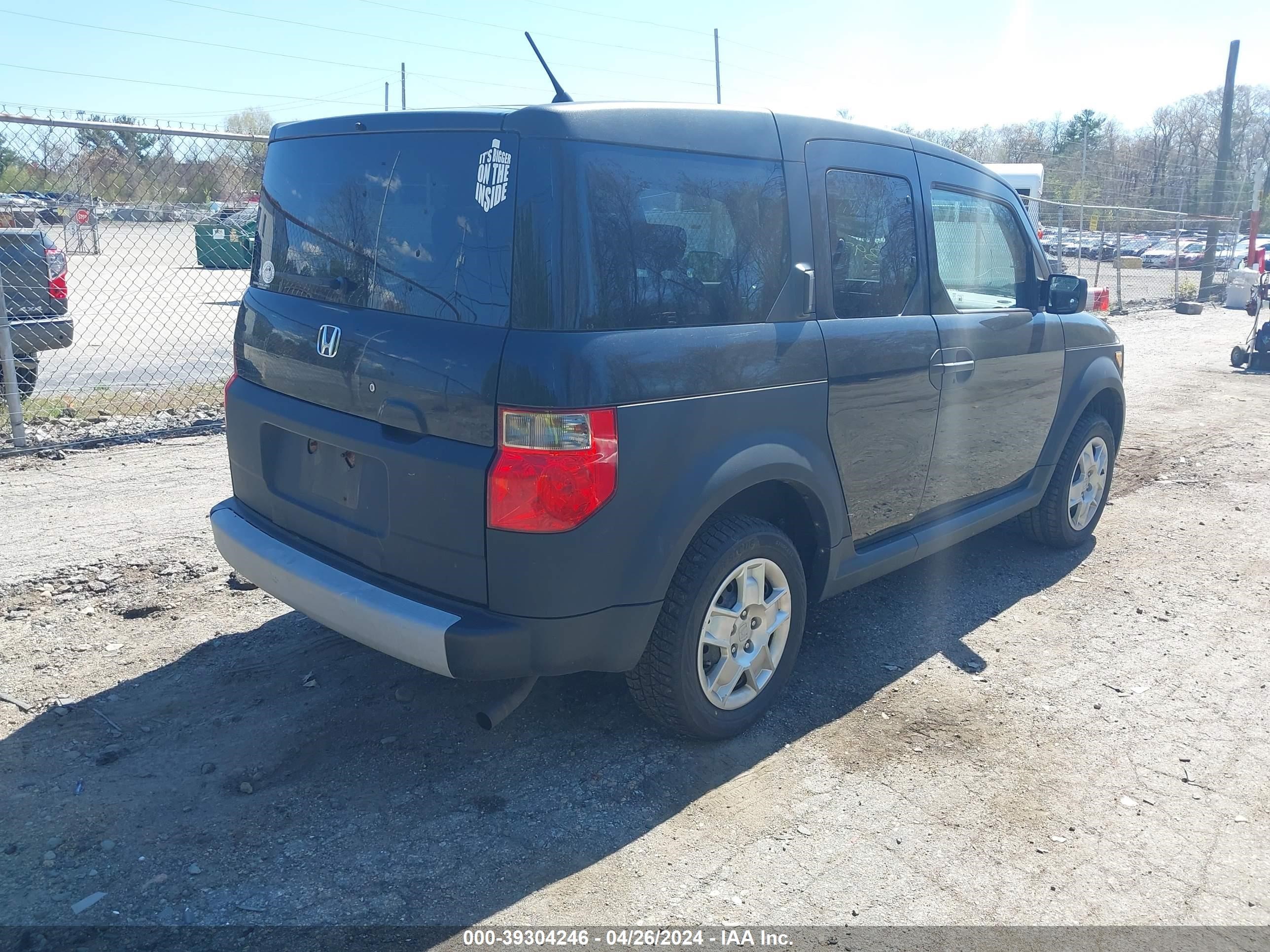 Photo 3 VIN: 5J6YH27336L015634 - HONDA ELEMENT 