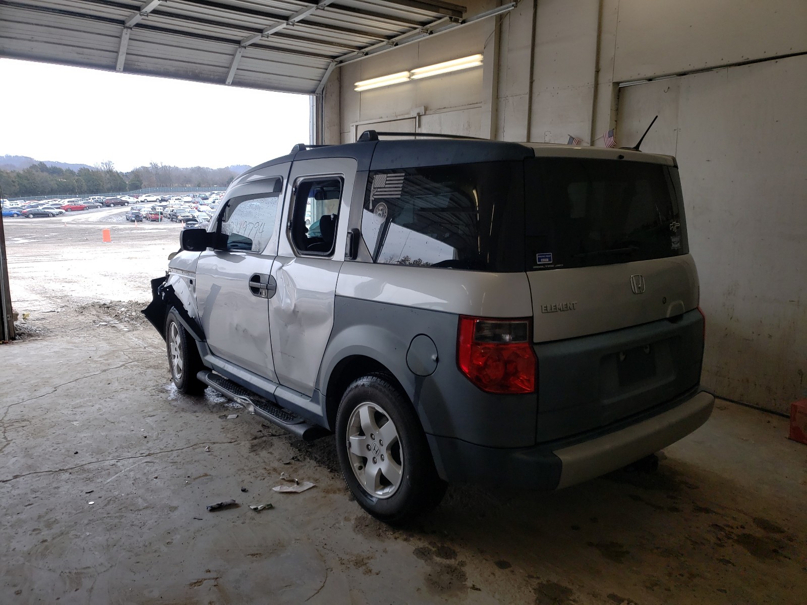 Photo 2 VIN: 5J6YH27615L010957 - HONDA ELEMENT EX 