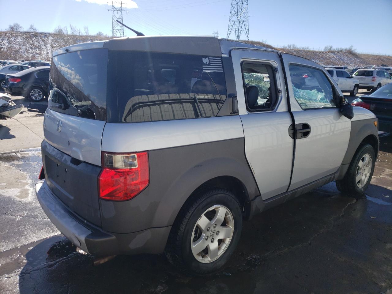 Photo 2 VIN: 5J6YH27673L030434 - HONDA ELEMENT 