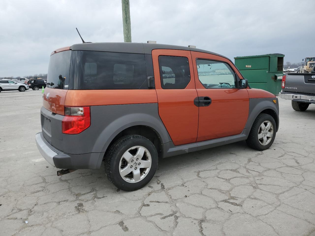 Photo 2 VIN: 5J6YH27695L017655 - HONDA ELEMENT 