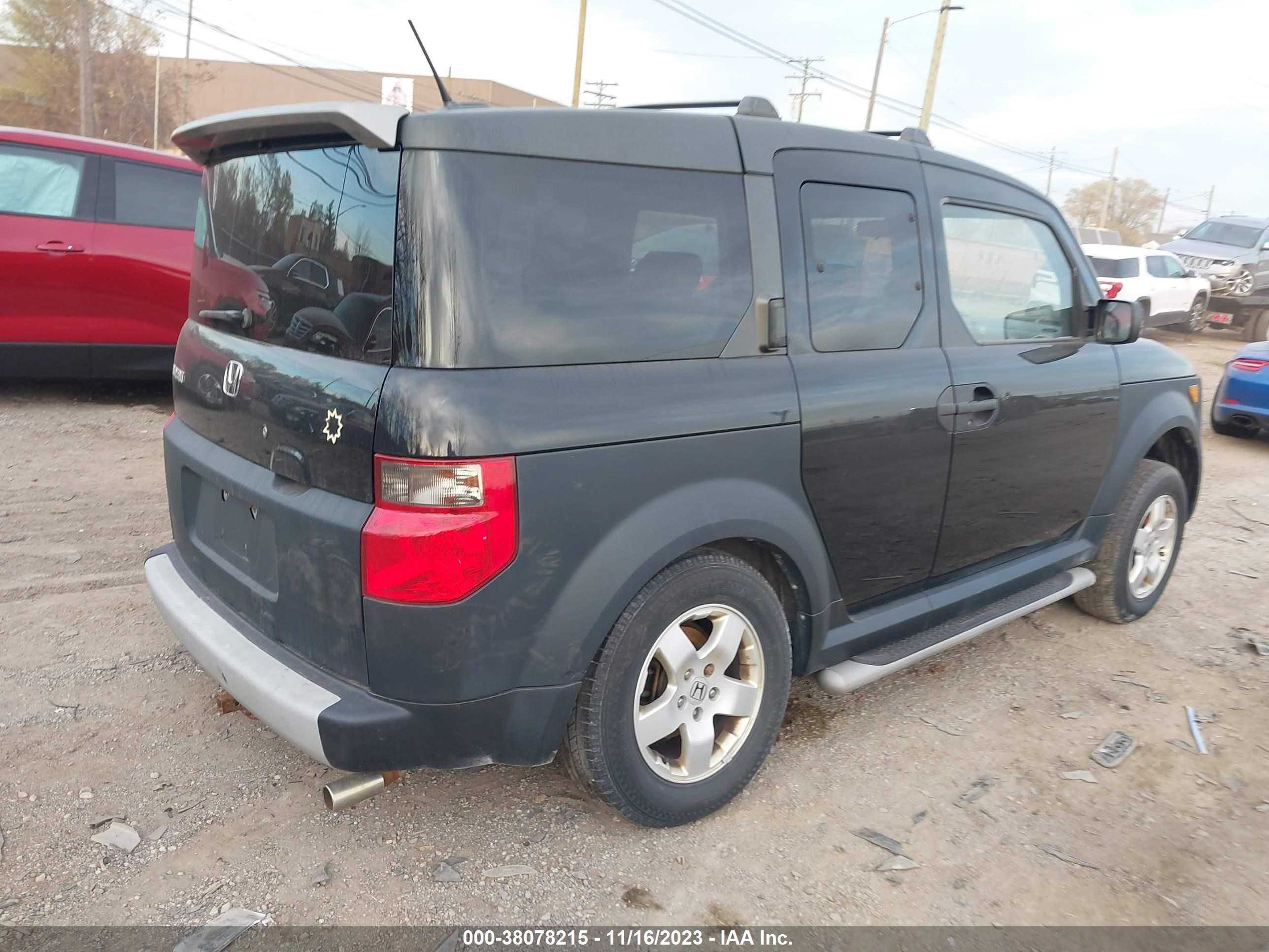 Photo 3 VIN: 5J6YH27695L023746 - HONDA ELEMENT 