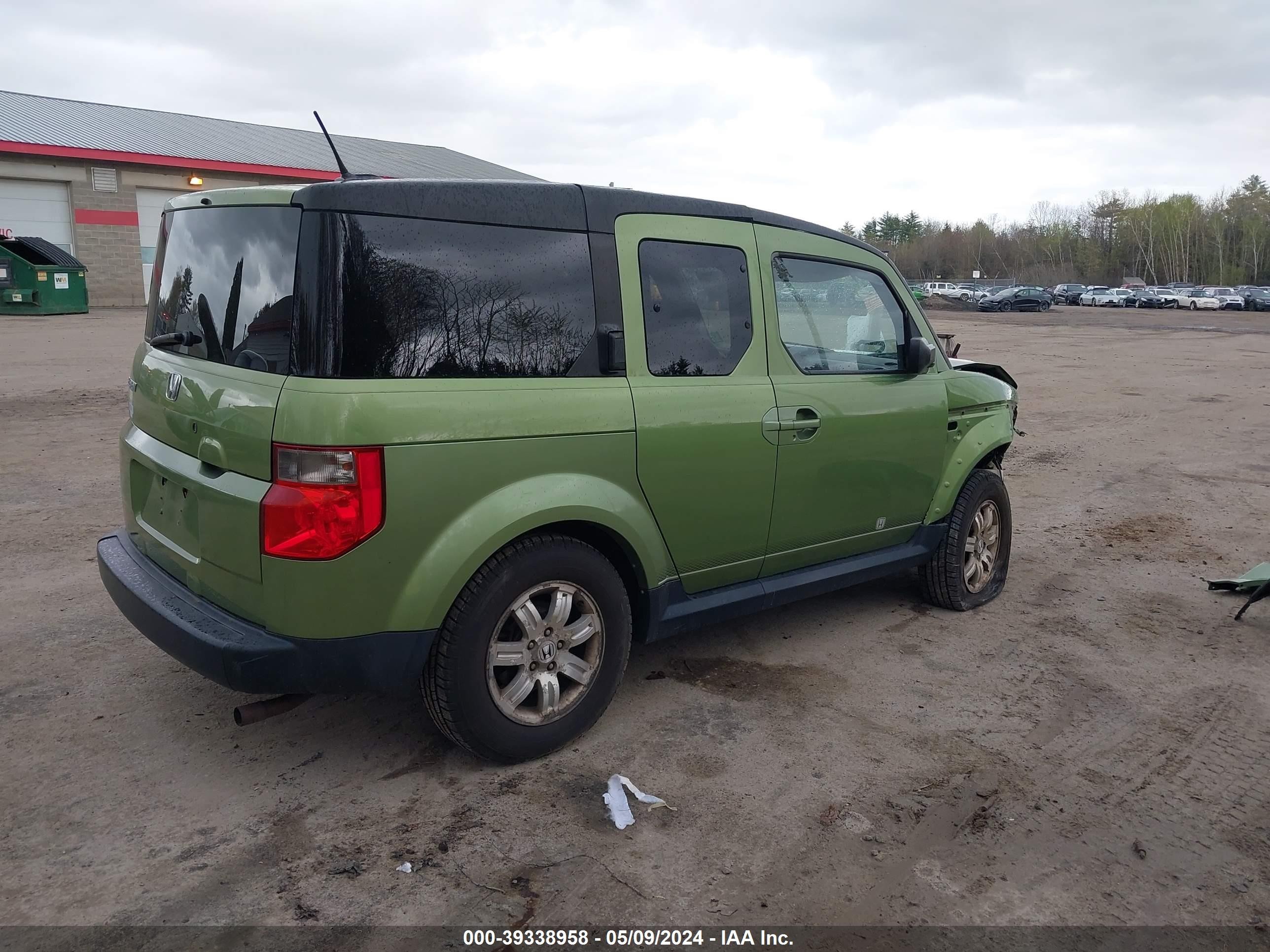 Photo 3 VIN: 5J6YH277X7L001332 - HONDA ELEMENT 