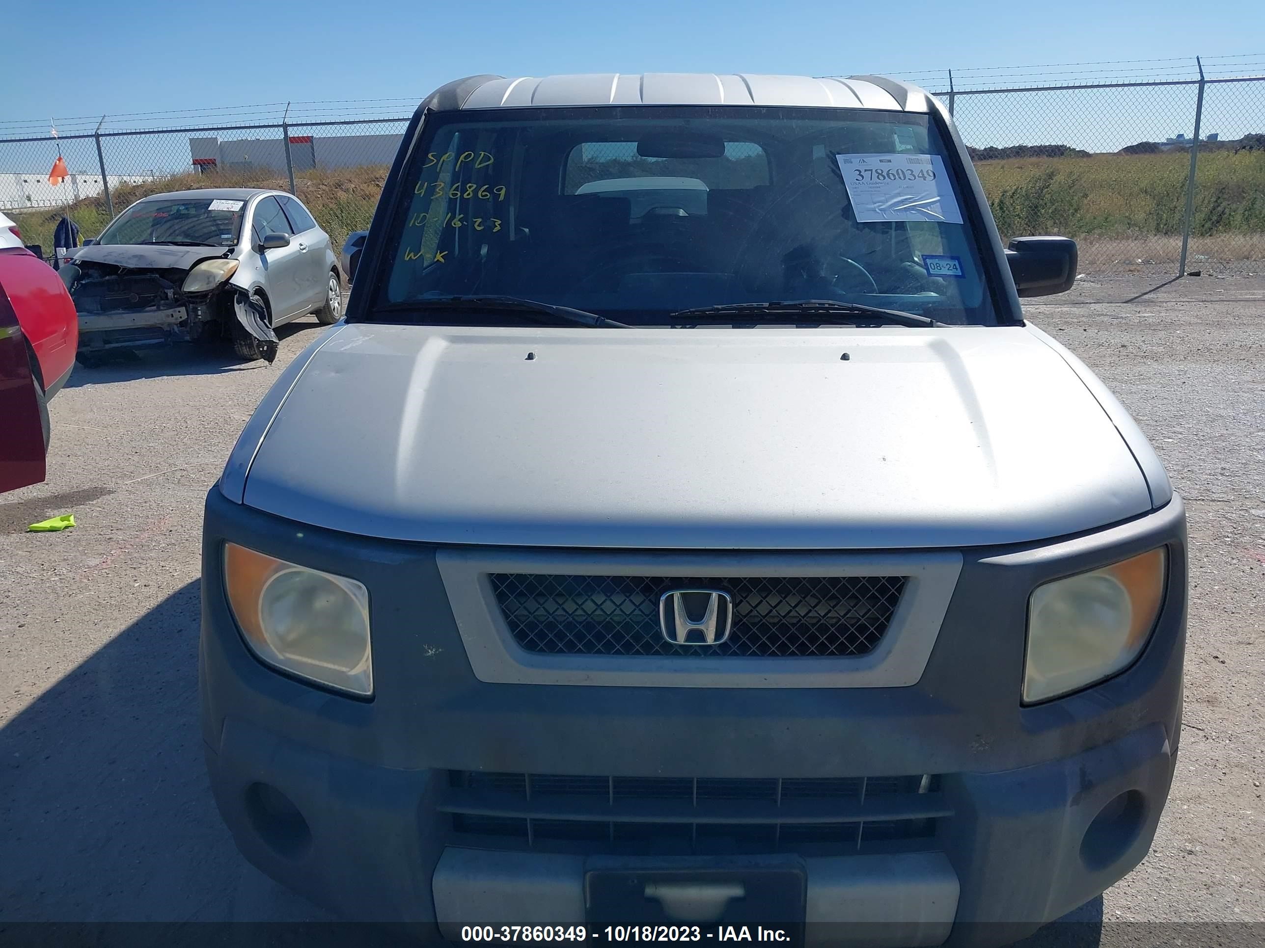 Photo 11 VIN: 5J6YH28263L005441 - HONDA ELEMENT 