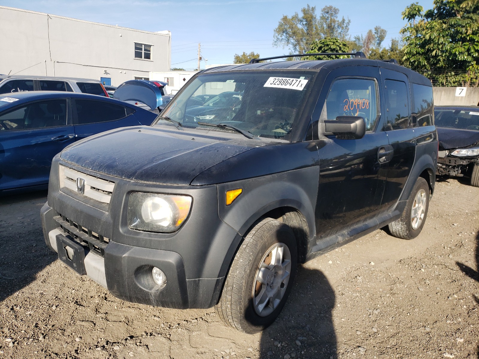 Photo 1 VIN: 5J6YH28318L007680 - HONDA ELEMENT LX 