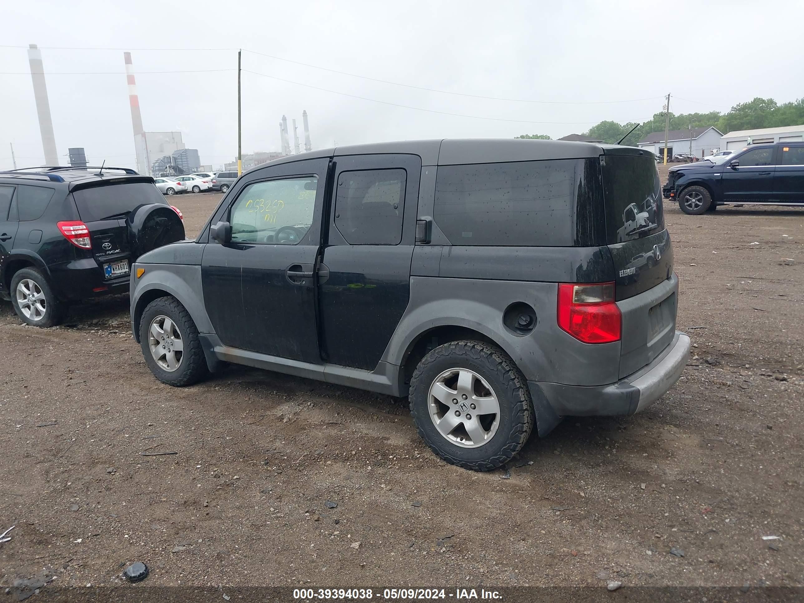 Photo 2 VIN: 5J6YH28365L026902 - HONDA ELEMENT 