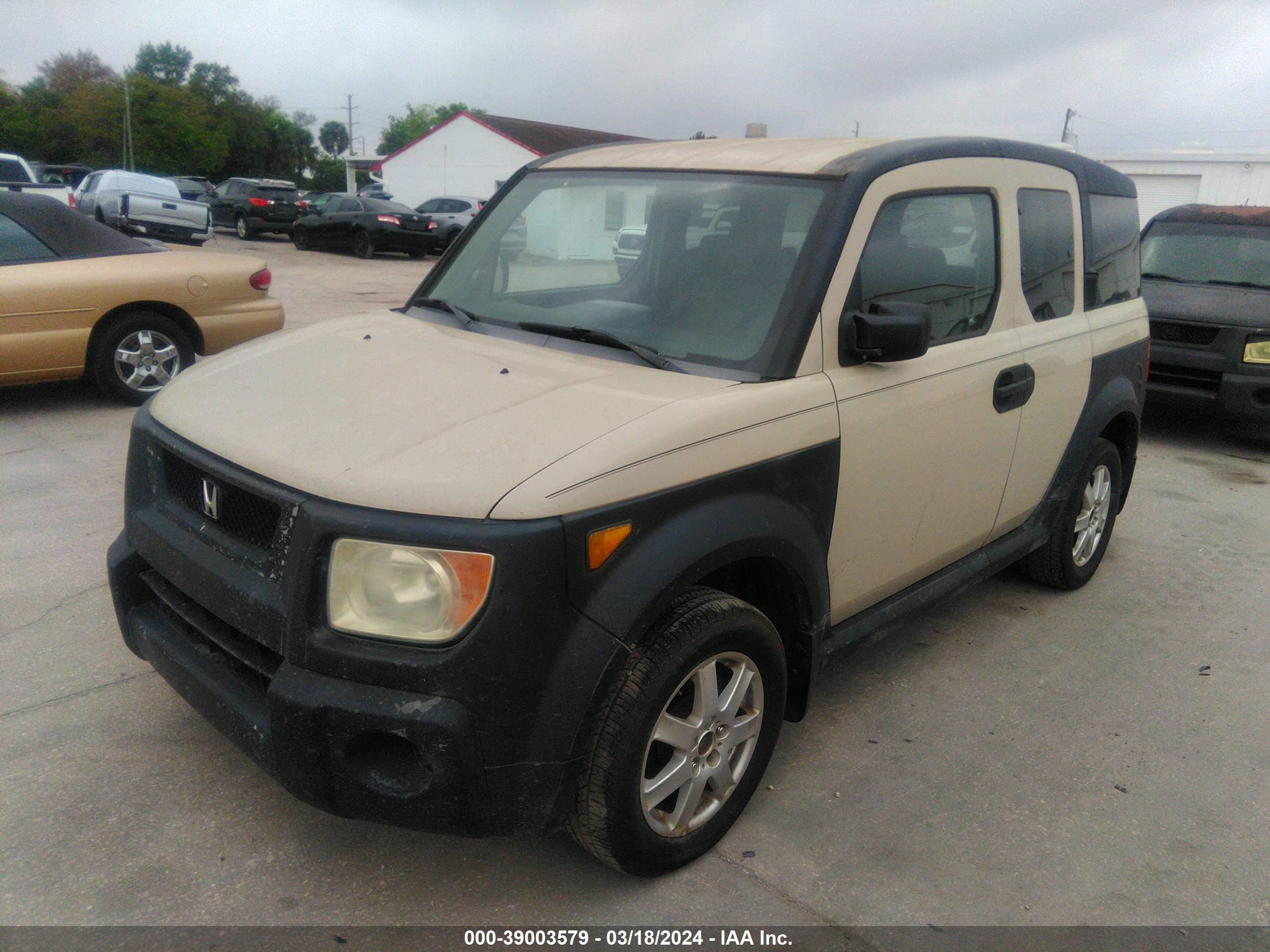 Photo 5 VIN: 5J6YH283X5L017118 - HONDA ELEMENT 