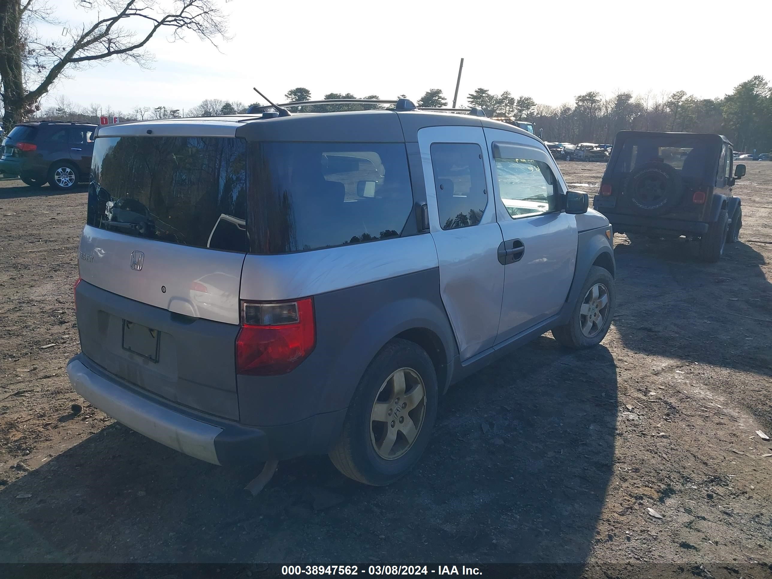 Photo 3 VIN: 5J6YH28503L000665 - HONDA ELEMENT 