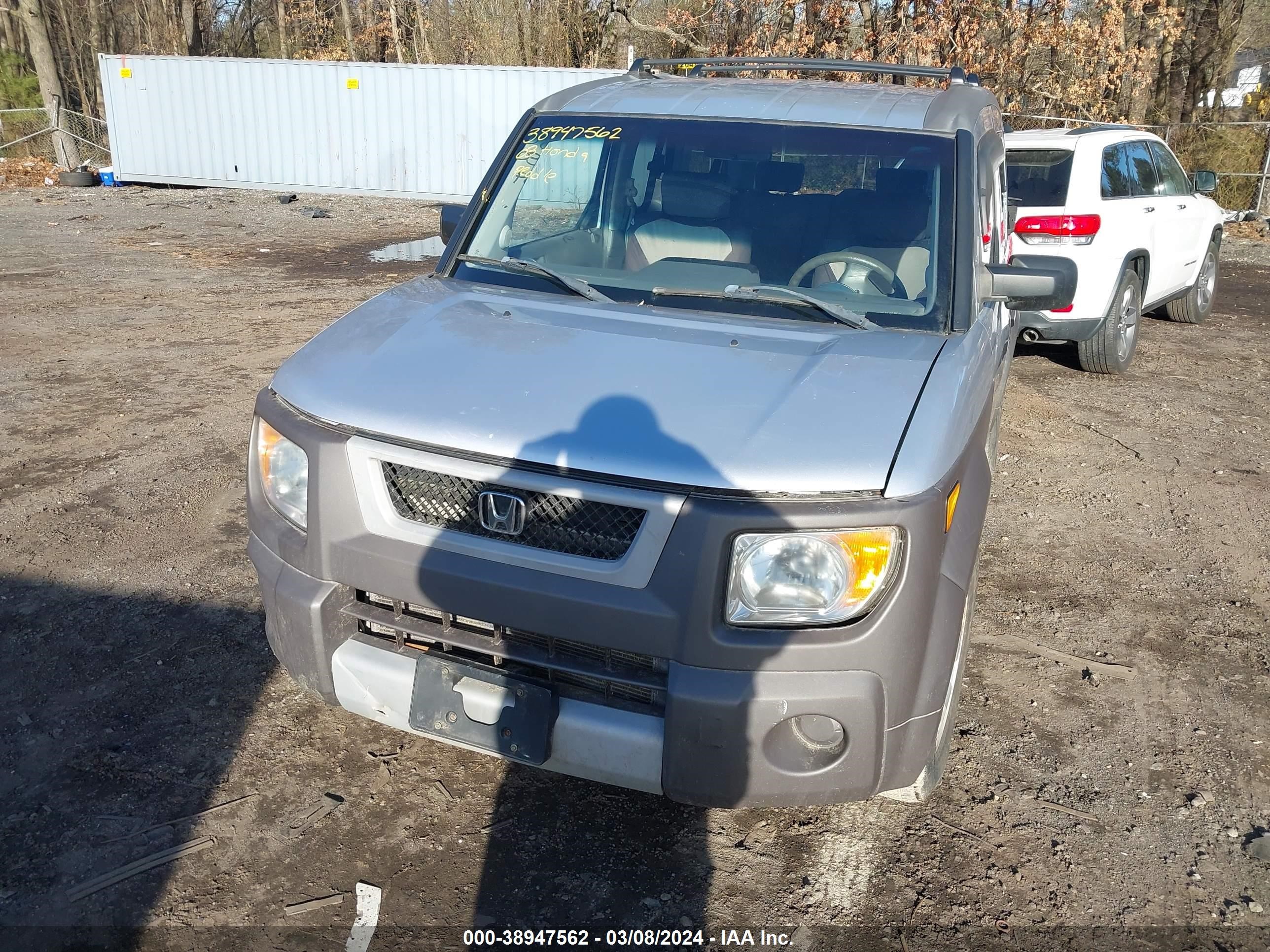 Photo 5 VIN: 5J6YH28503L000665 - HONDA ELEMENT 