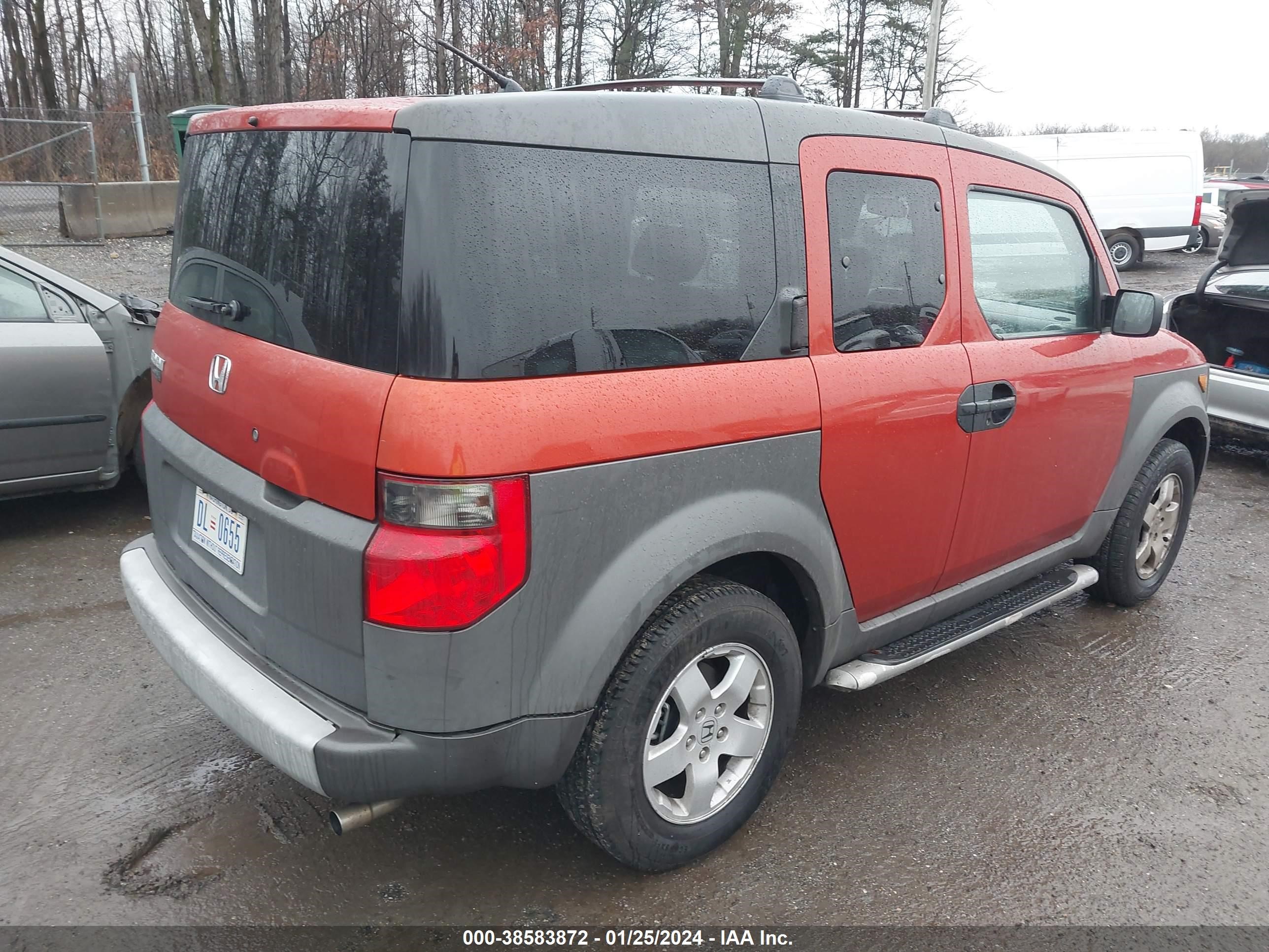 Photo 3 VIN: 5J6YH28503L006322 - HONDA ELEMENT 