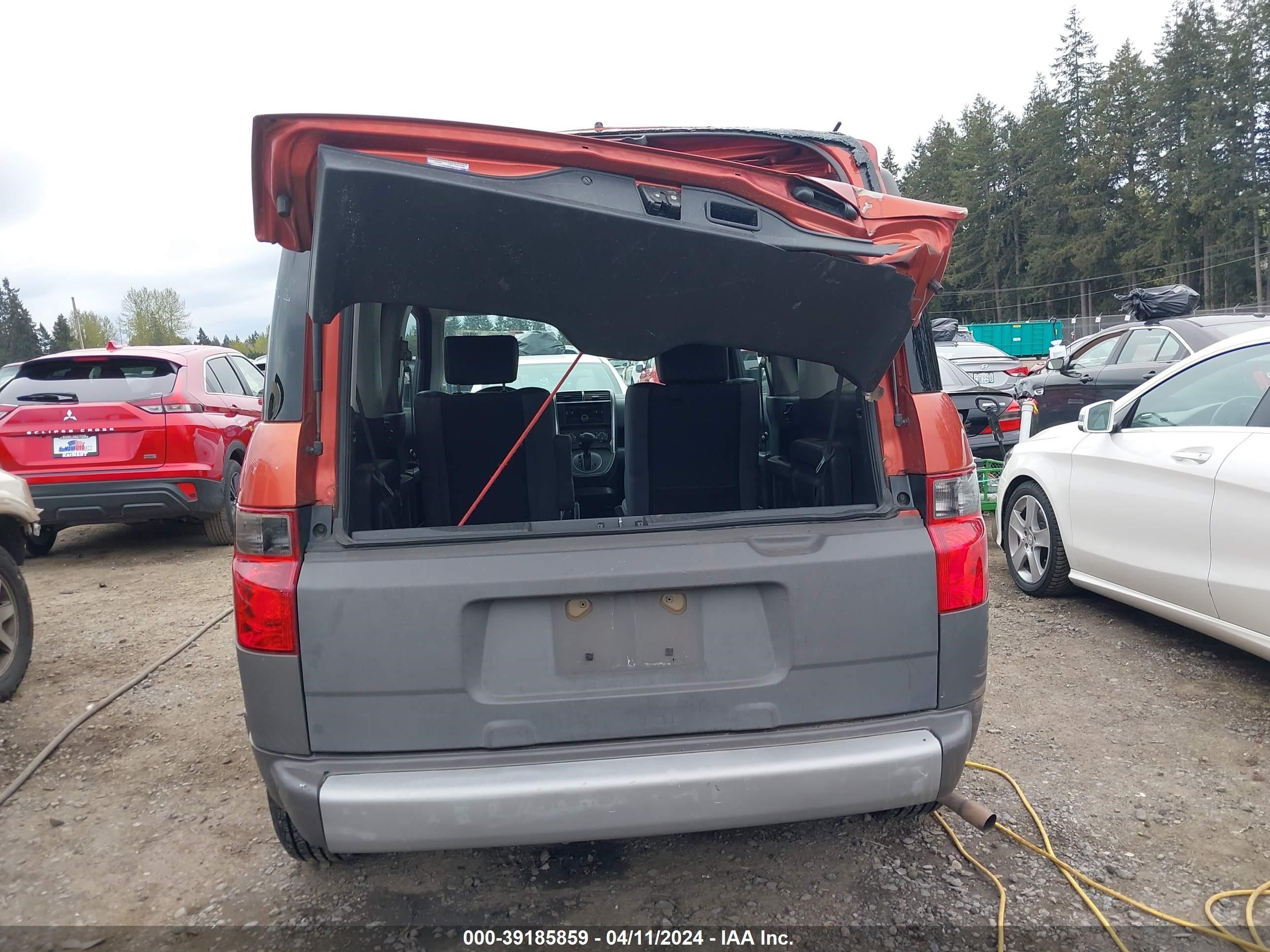 Photo 15 VIN: 5J6YH28523L031724 - HONDA ELEMENT 