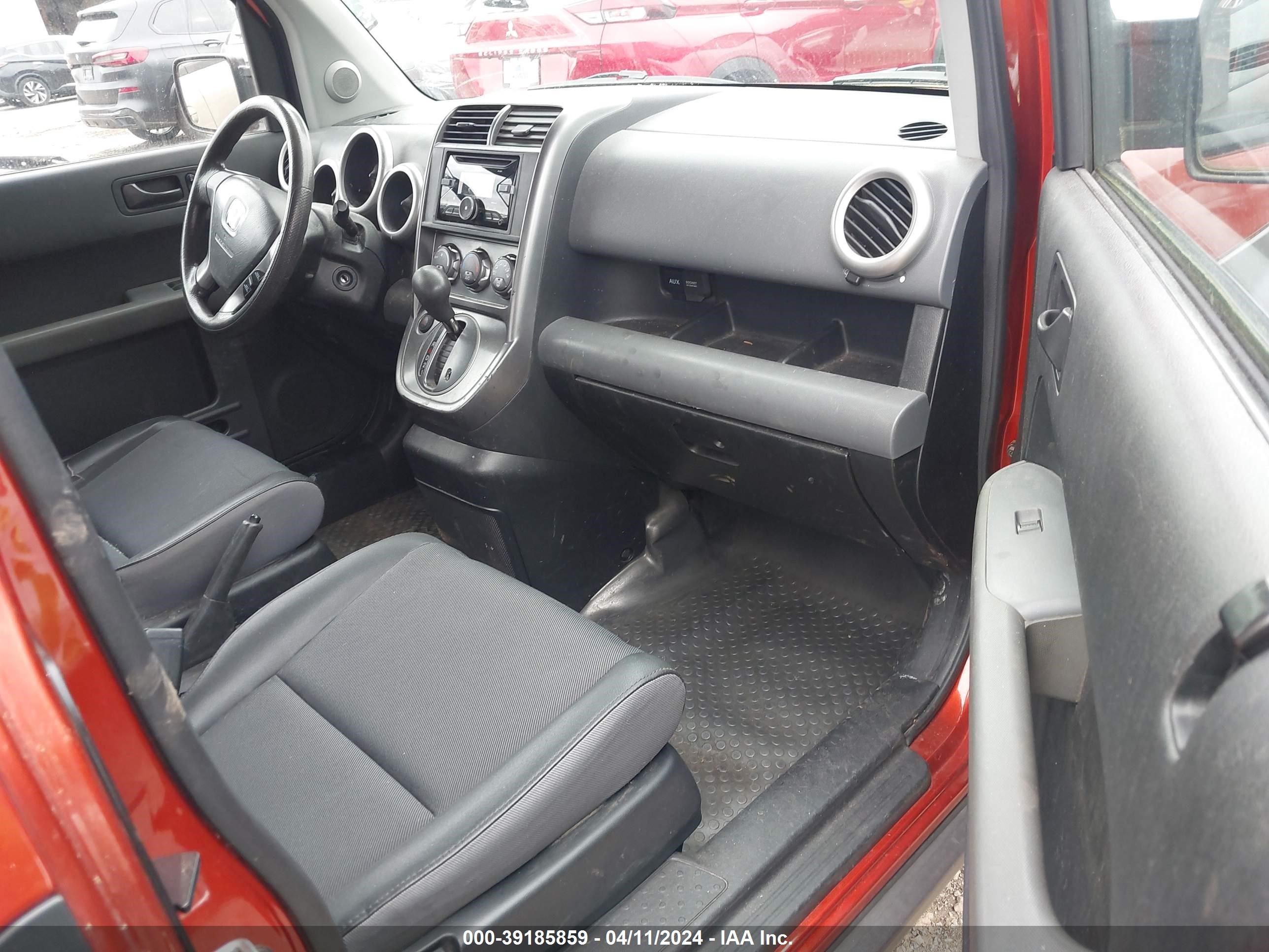 Photo 4 VIN: 5J6YH28523L031724 - HONDA ELEMENT 