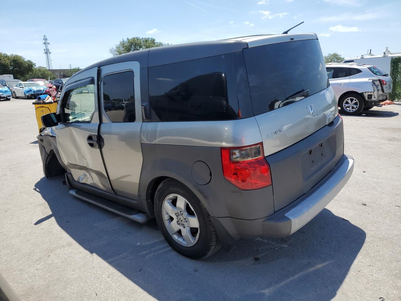 Photo 1 VIN: 5J6YH28523L037412 - HONDA ELEMENT 