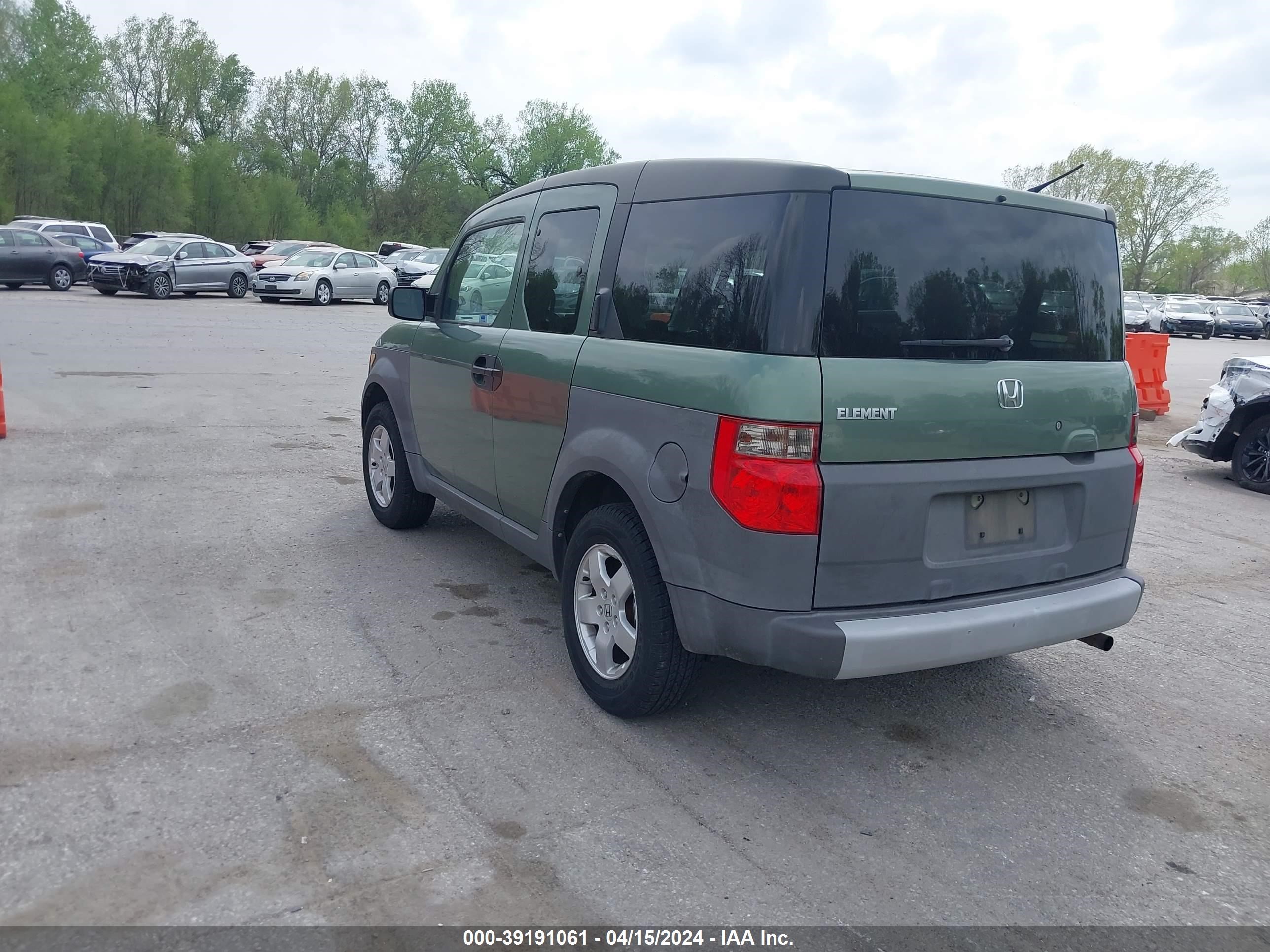 Photo 2 VIN: 5J6YH28533L001132 - HONDA ELEMENT 