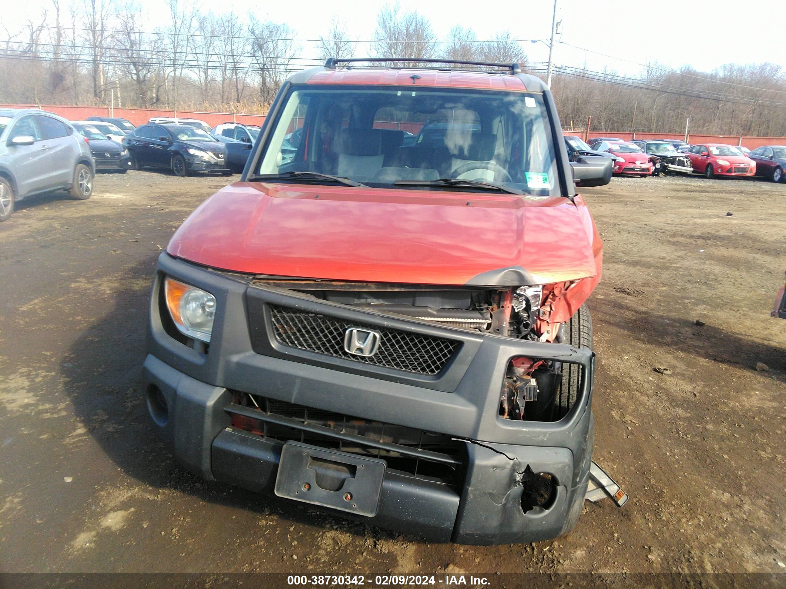 Photo 11 VIN: 5J6YH28543L023253 - HONDA ELEMENT 