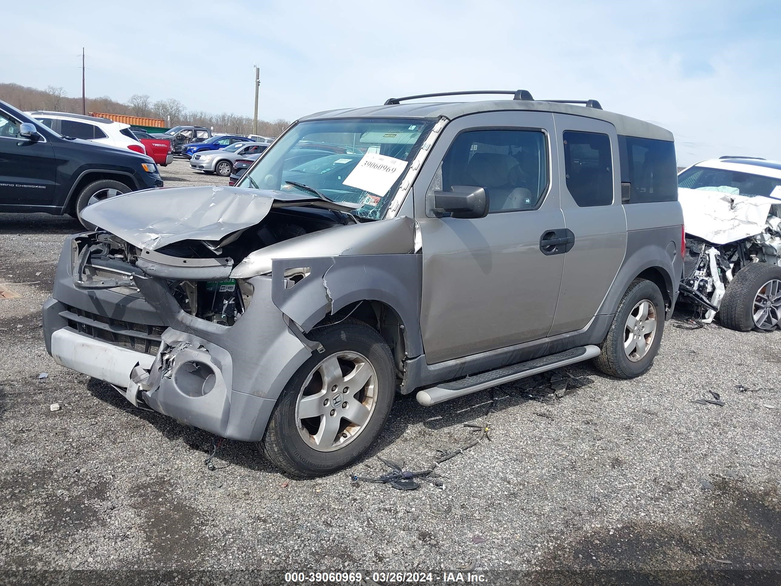 Photo 1 VIN: 5J6YH28553L023472 - HONDA ELEMENT 