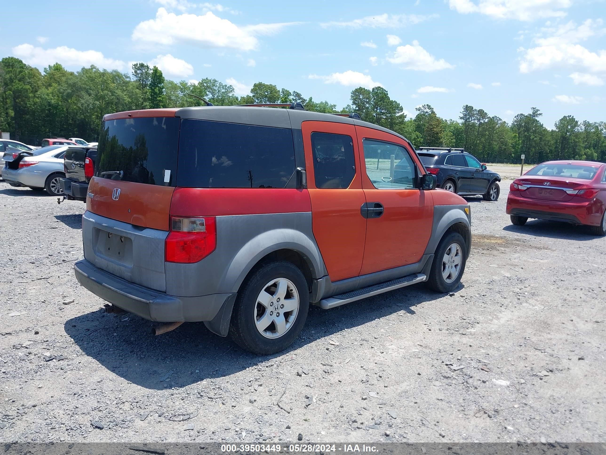 Photo 3 VIN: 5J6YH28573L006057 - HONDA ELEMENT 