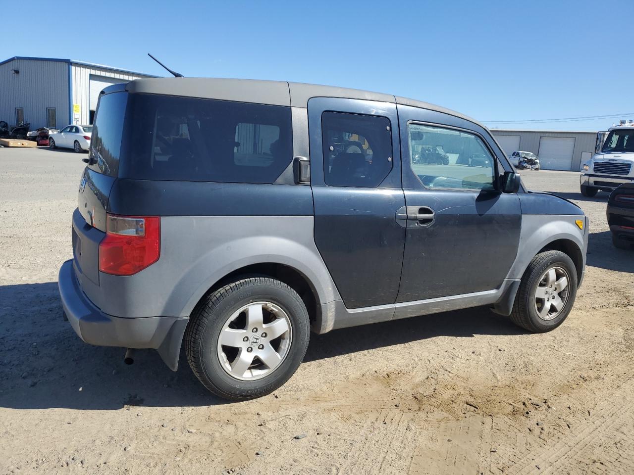 Photo 2 VIN: 5J6YH28573L013090 - HONDA ELEMENT 