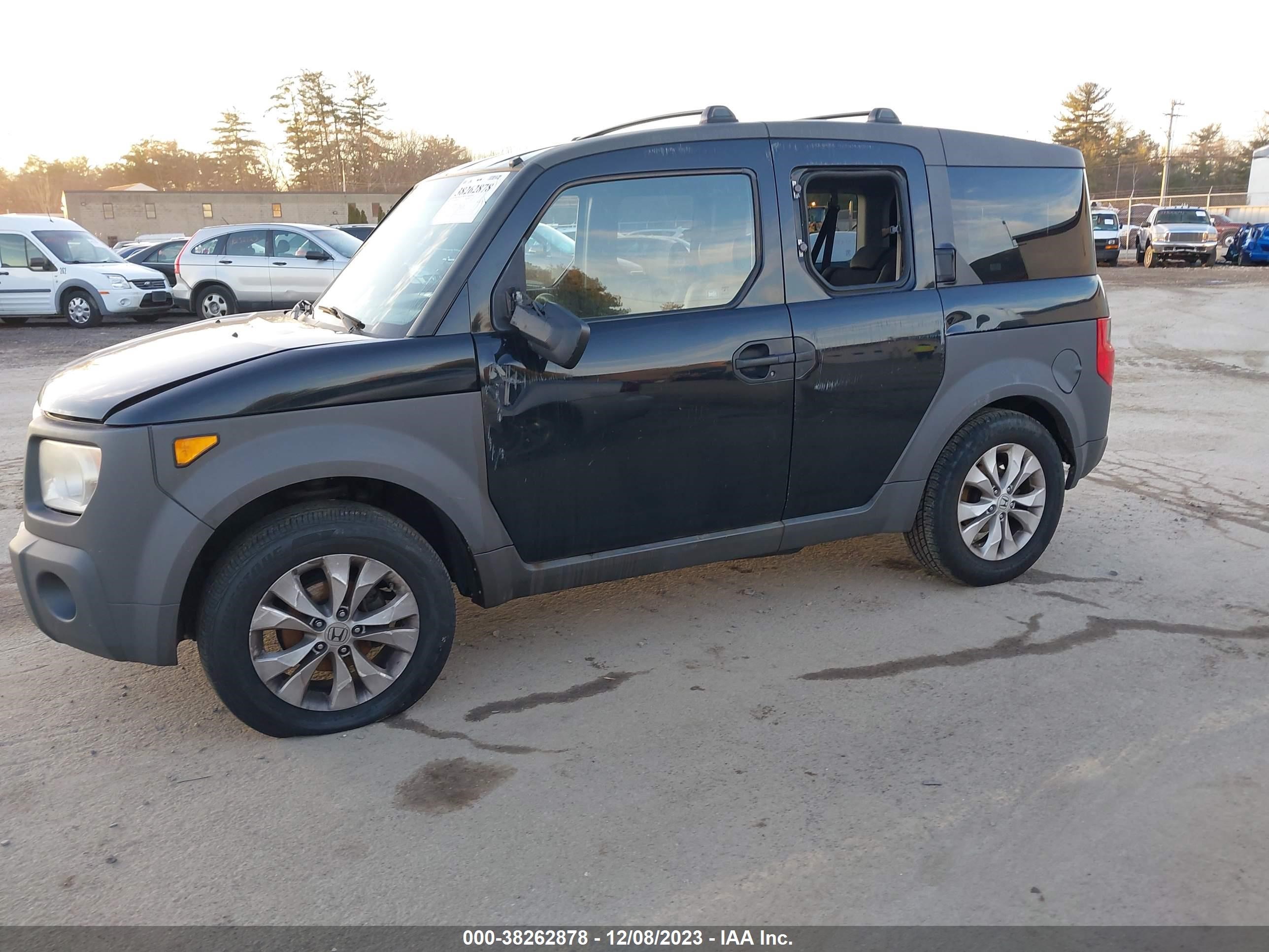 Photo 13 VIN: 5J6YH28573L014031 - HONDA ELEMENT 