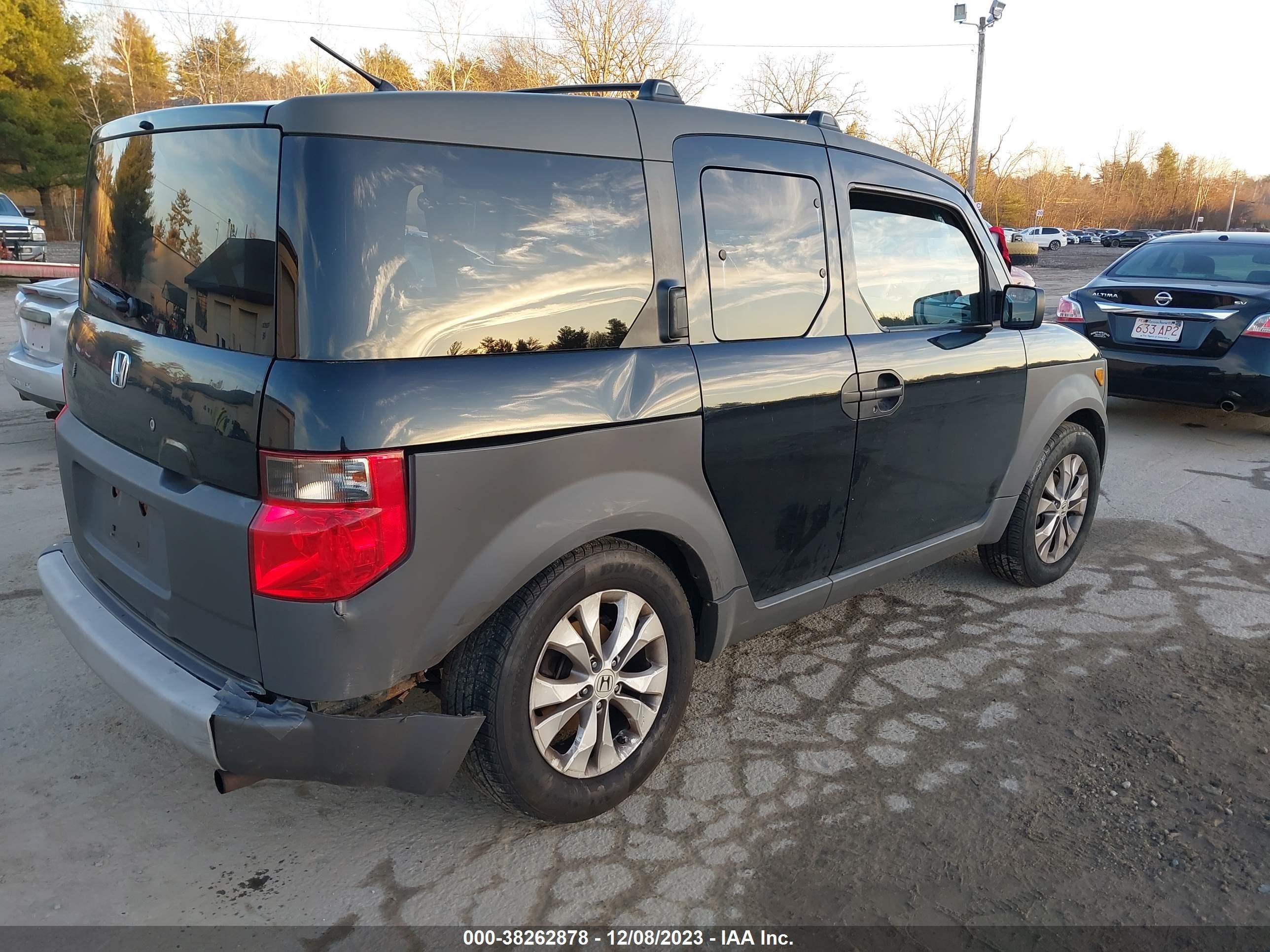 Photo 3 VIN: 5J6YH28573L014031 - HONDA ELEMENT 