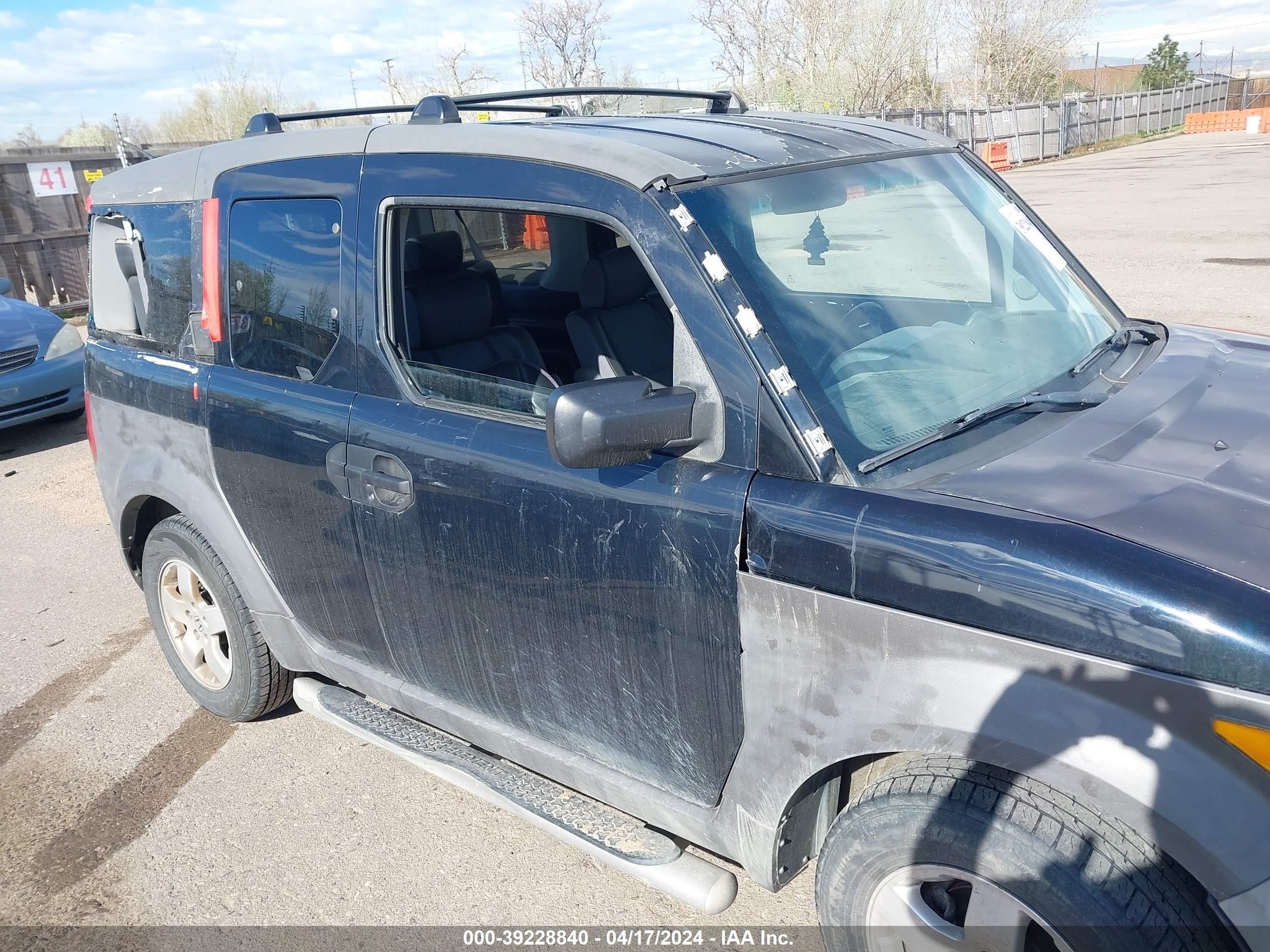 Photo 5 VIN: 5J6YH28574L030294 - HONDA ELEMENT 