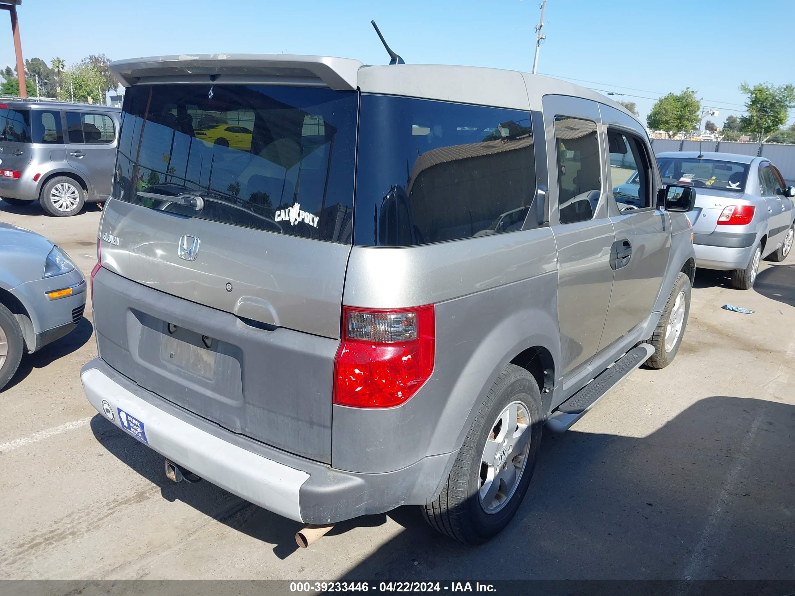 Photo 3 VIN: 5J6YH28584L017764 - HONDA ELEMENT 