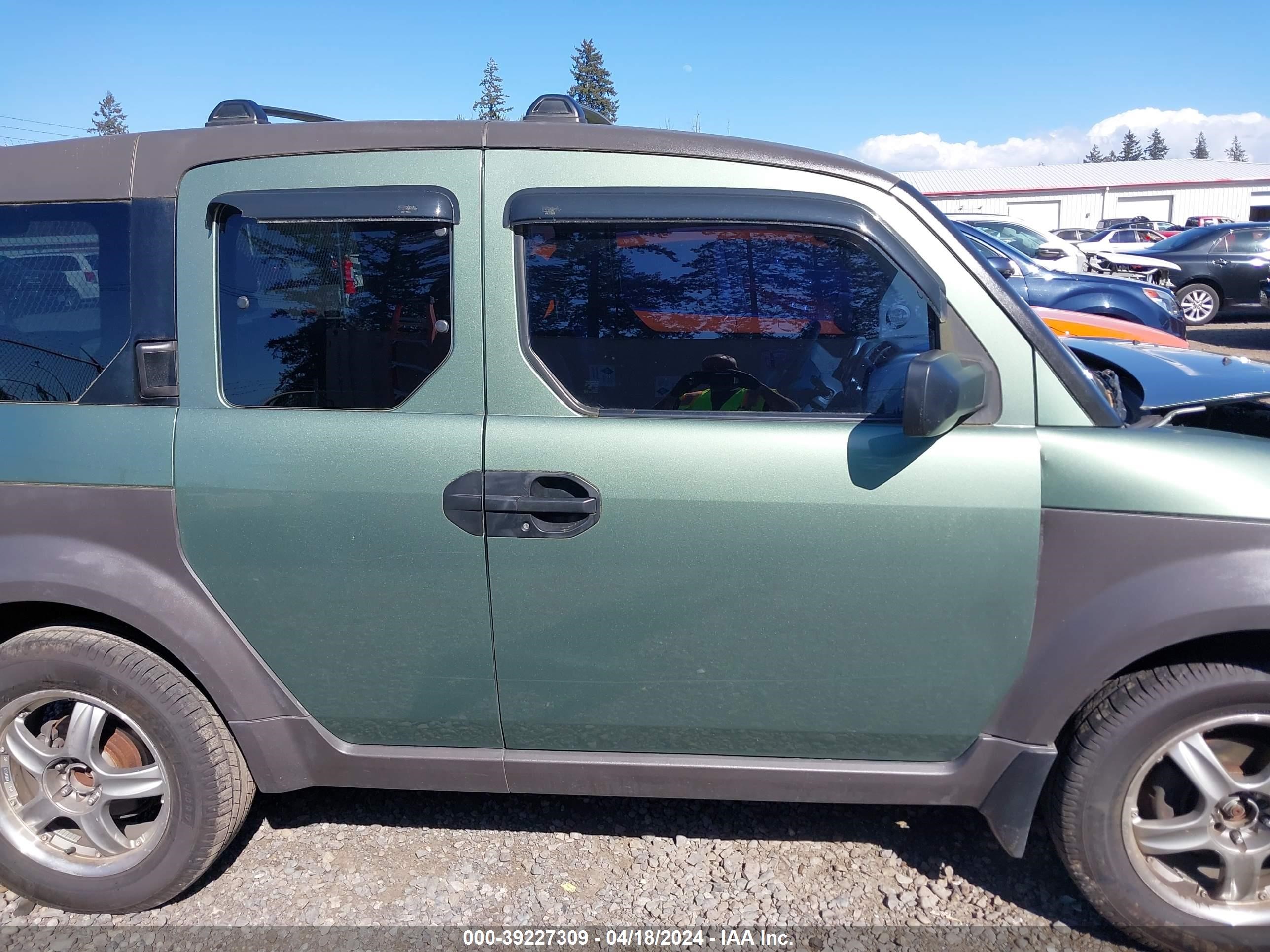 Photo 12 VIN: 5J6YH28593L034376 - HONDA ELEMENT 