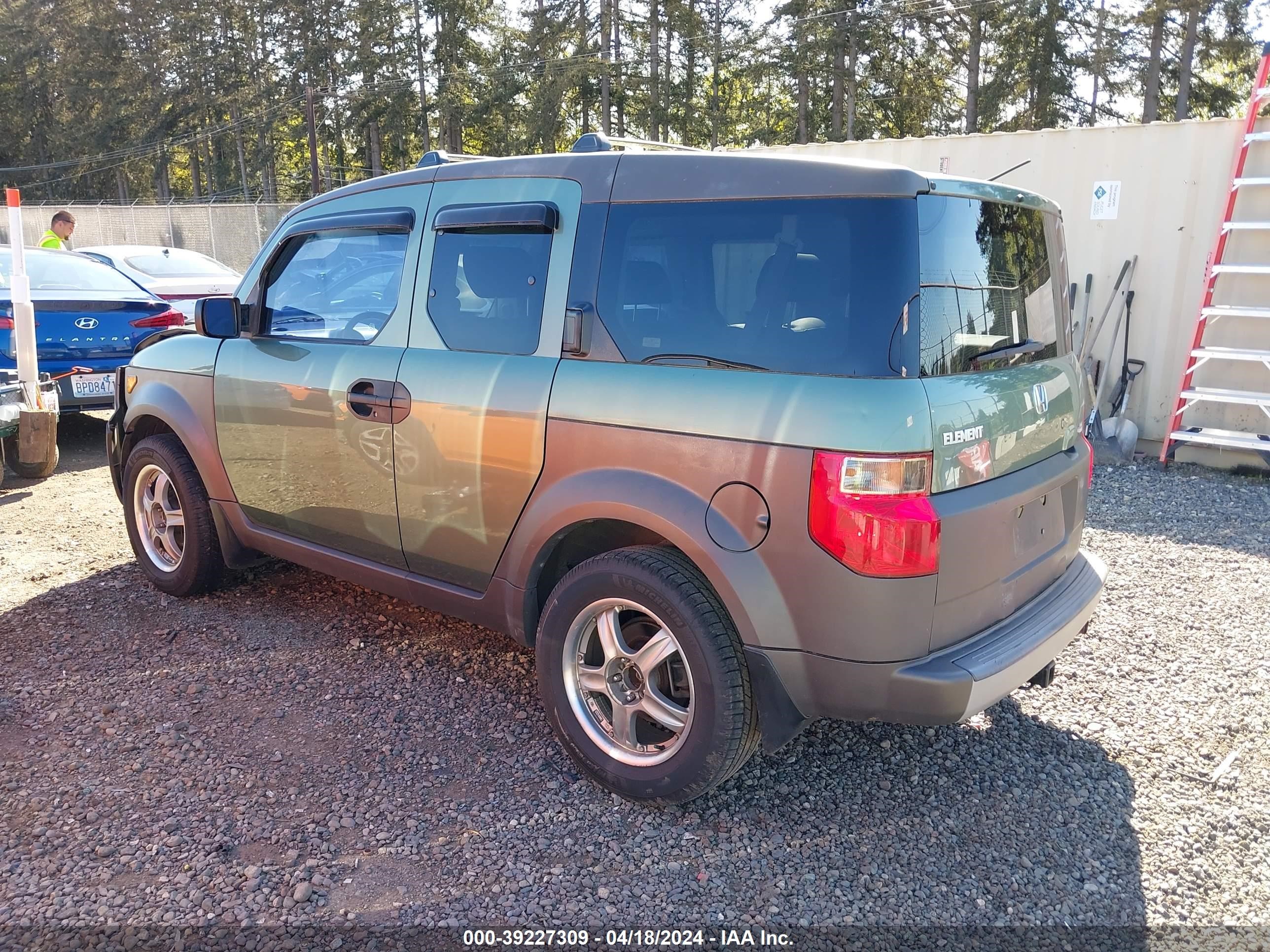 Photo 2 VIN: 5J6YH28593L034376 - HONDA ELEMENT 