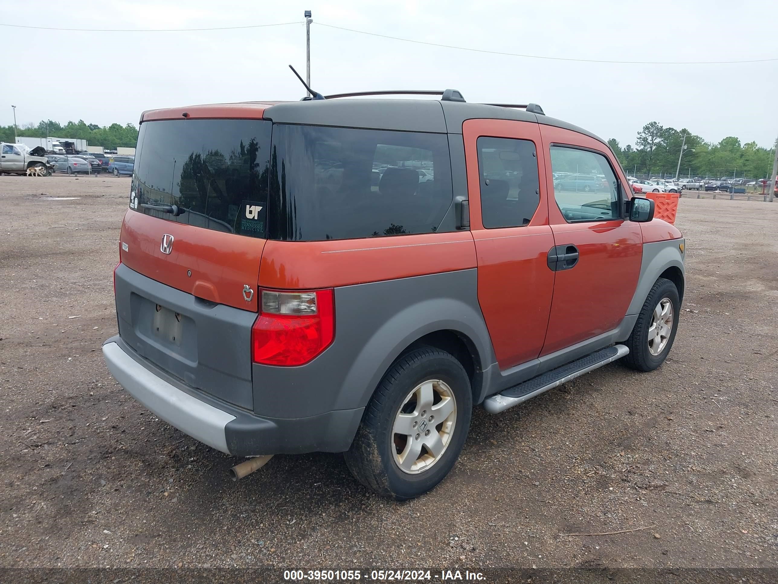 Photo 3 VIN: 5J6YH285X3L001905 - HONDA ELEMENT 